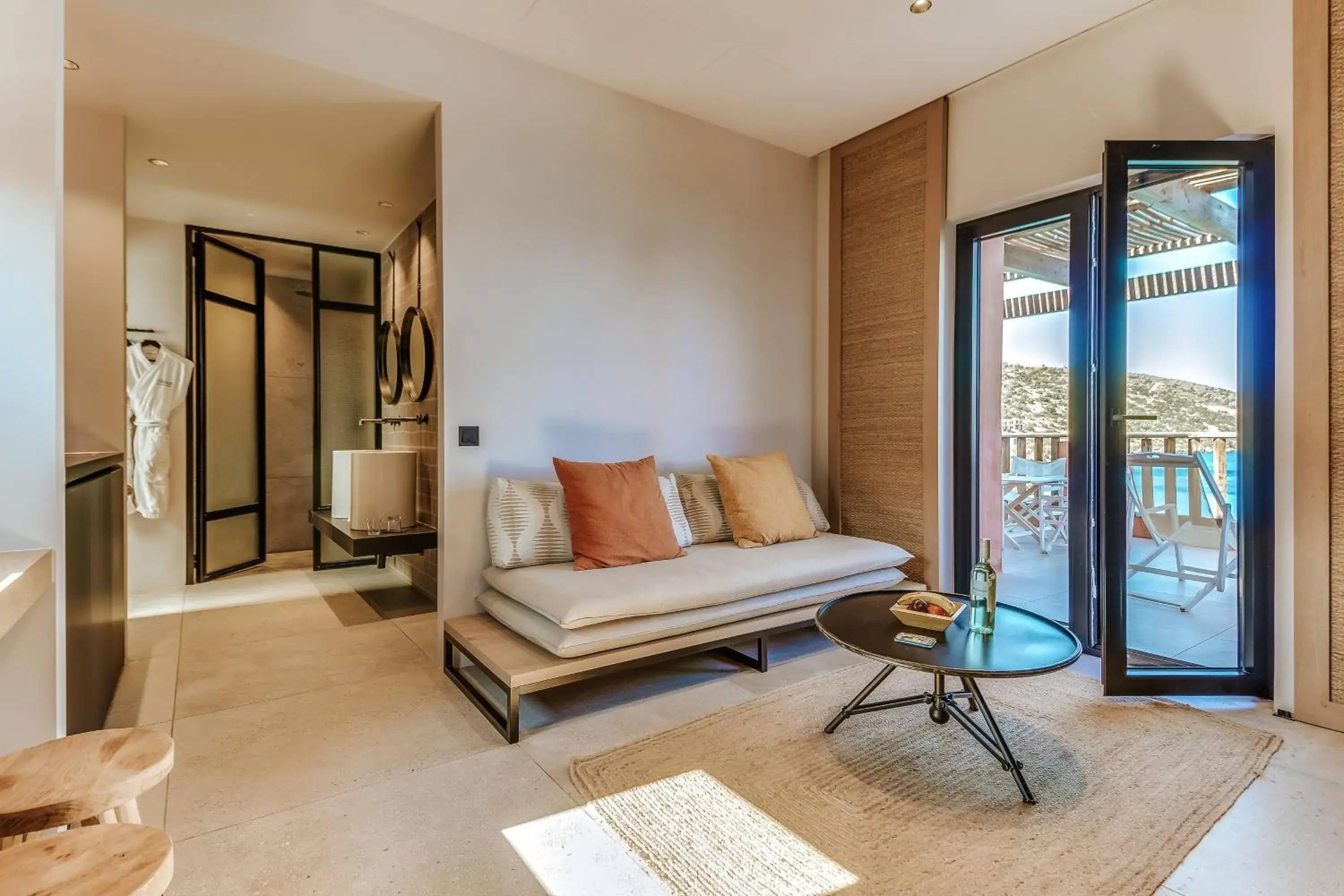 One-Bedroom Serenity Seafront Suite in Candia Park Village One-Bedroom Serenity Seafront Suite in Candia Park Village