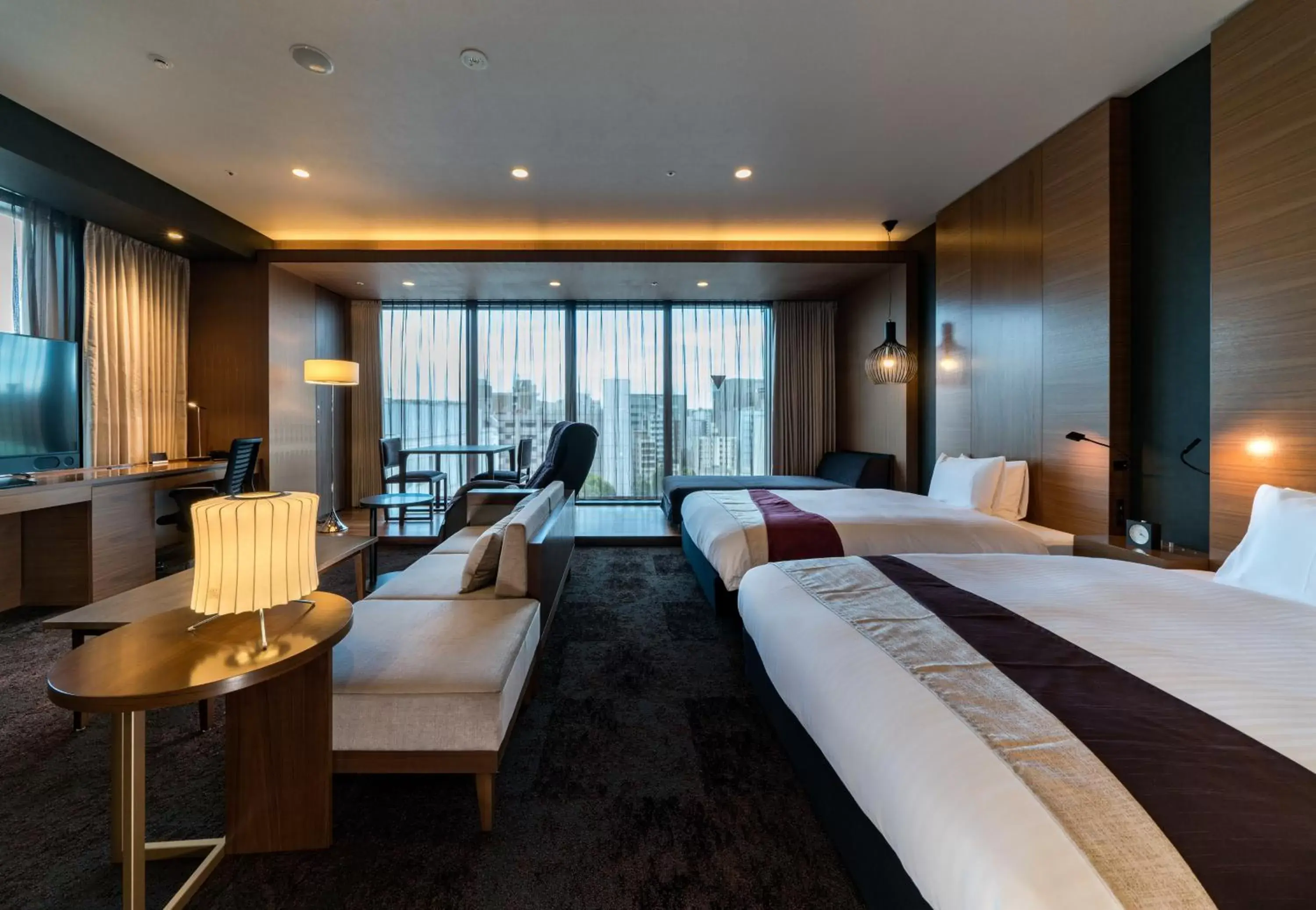 Junior Suite - Smoking in Daiwa Roynet Hotel Hakata Reisen PREMIER Junior Suite - Smoking in Daiwa Roynet Hotel Hakata Reisen PREMIER