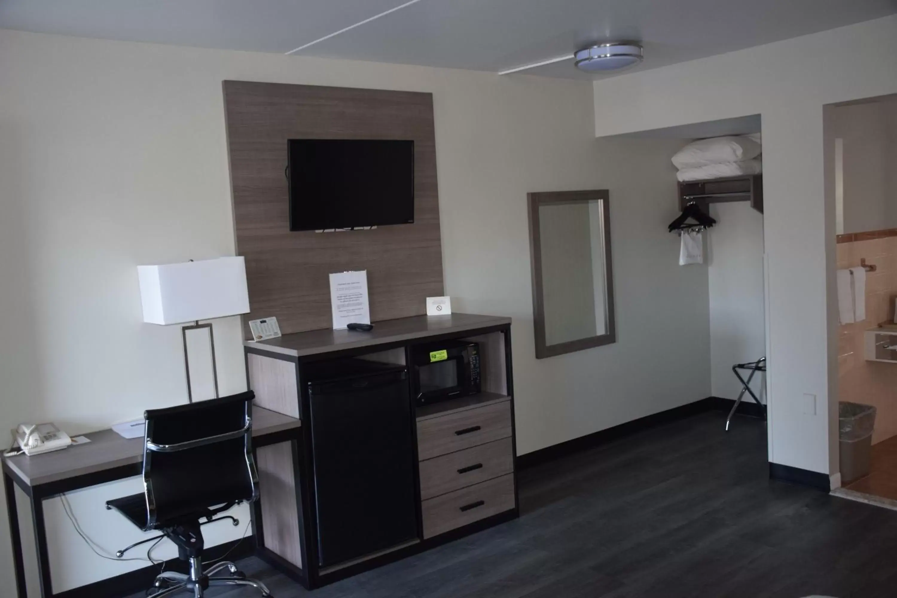 Standard Double Room in White Rose Motel - Hershey Standard Double Room in White Rose Motel - Hershey