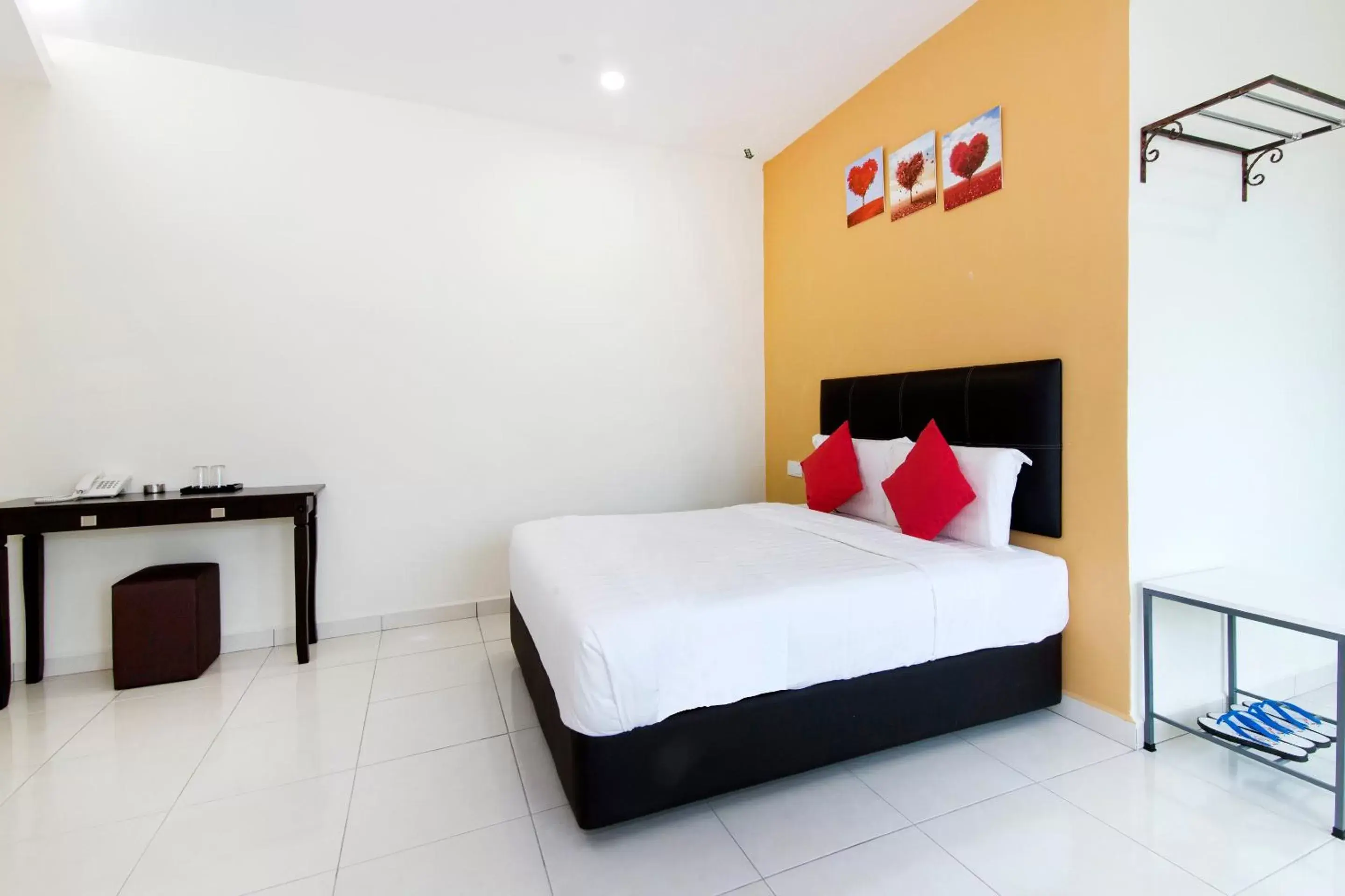 Standard Double Room in Central Hotel Standard Double Room in Central Hotel