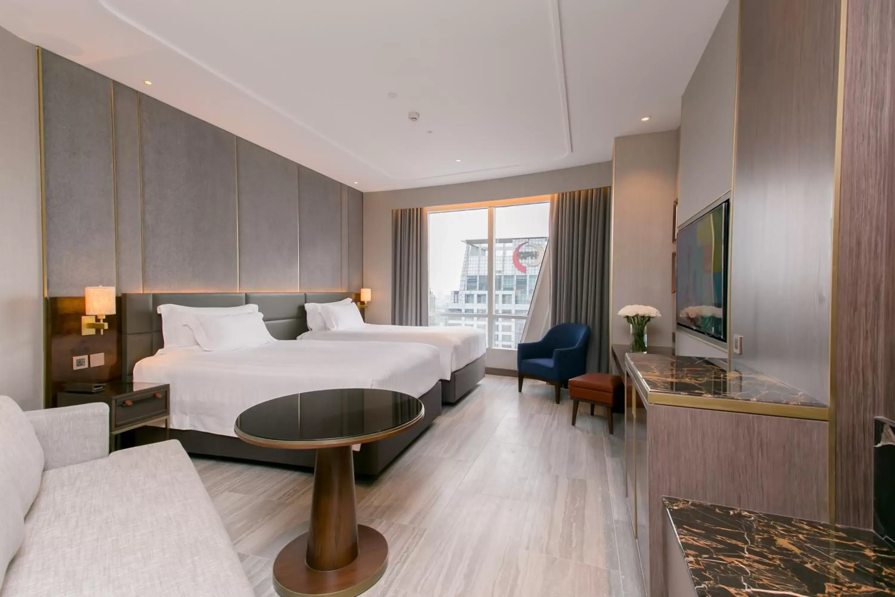 Club Deluxe Twin in Centara Grand At CentralWorld Club Deluxe Twin in Centara Grand At CentralWorld