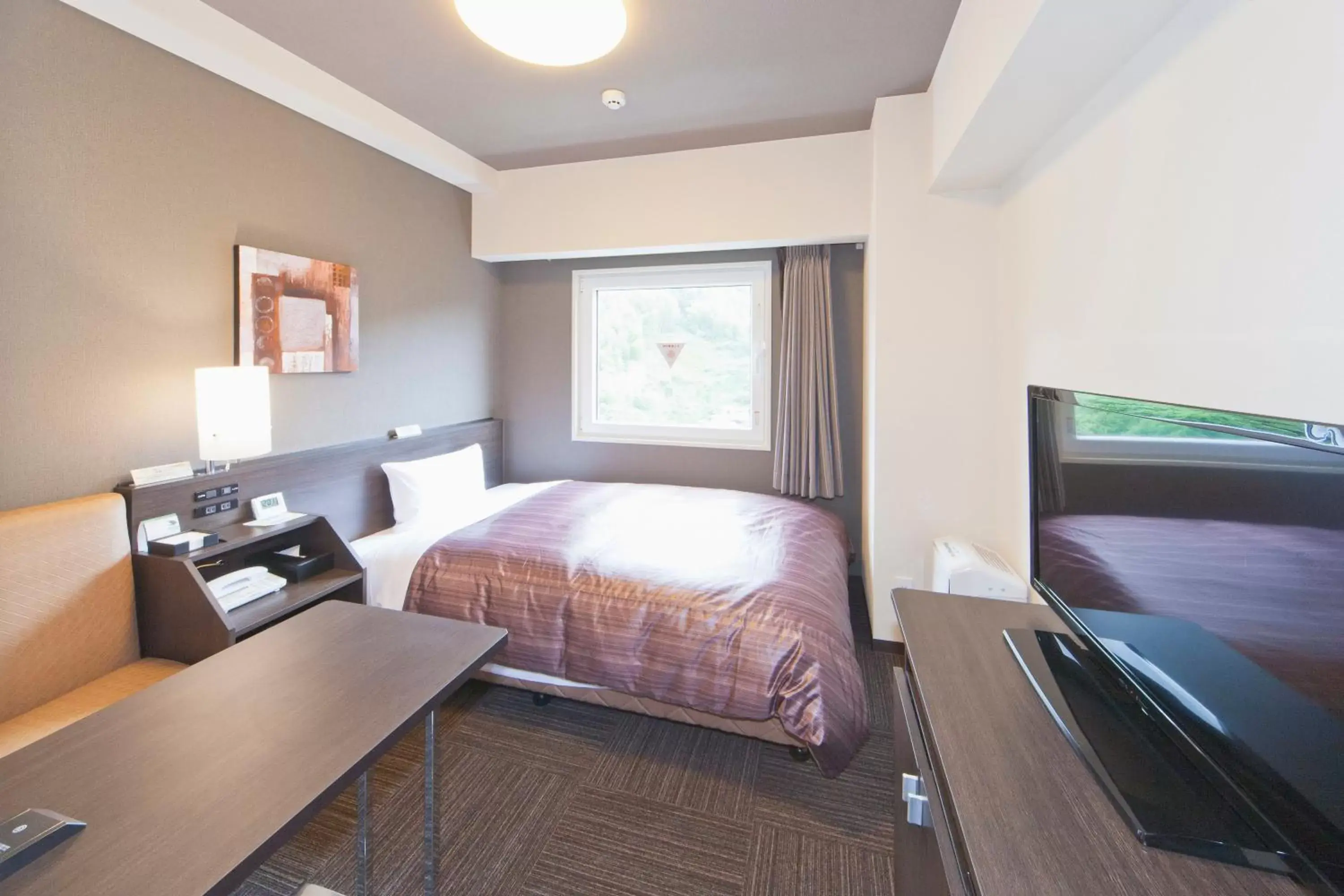 Superior Single Room - single occupancy - Non-Smoking in Hotel Route-Inn Saiki Ekimae Superior Single Room - single occupancy - Non-Smoking in Hotel Route-Inn Saiki Ekimae