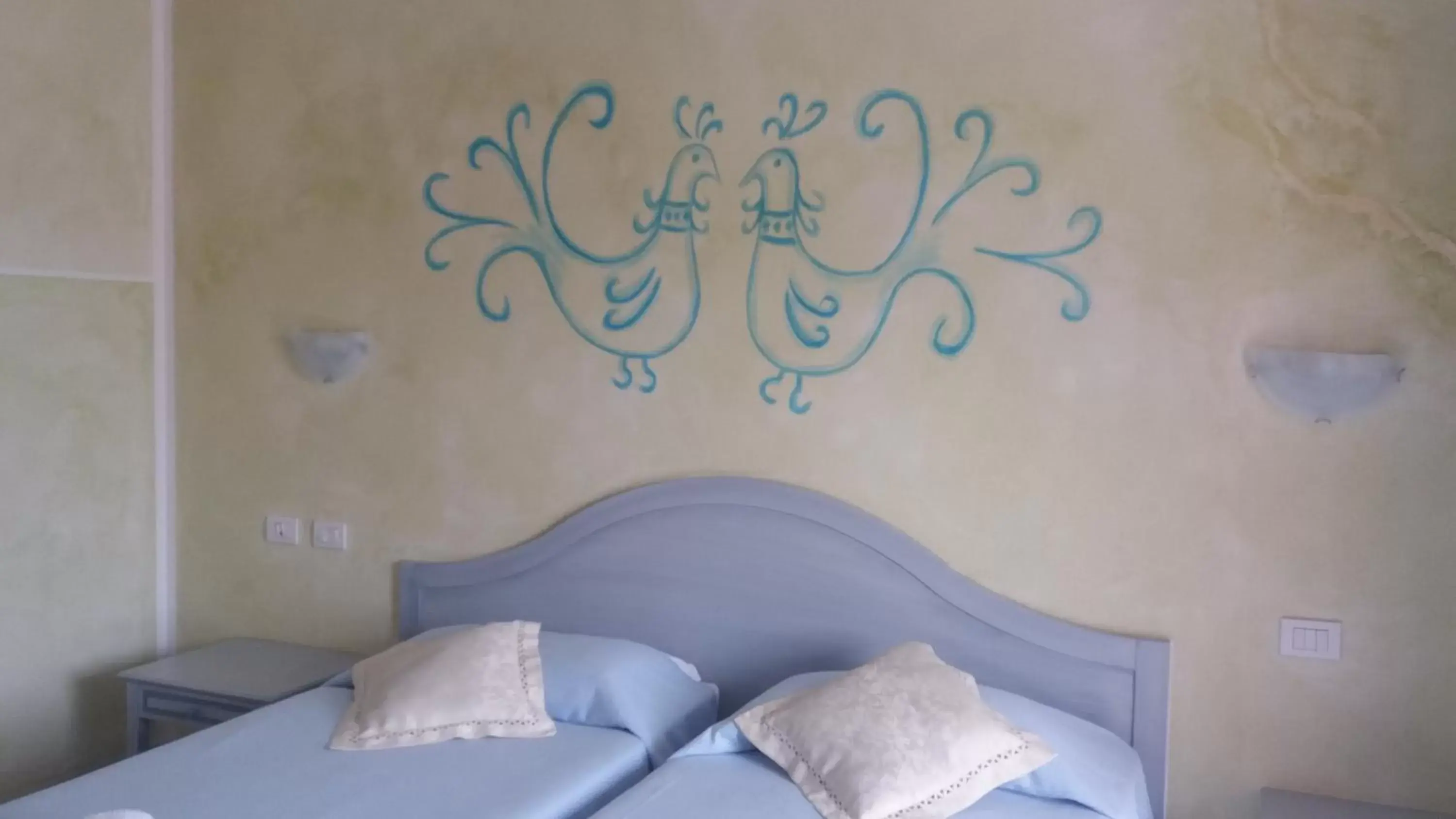 Standard Single Room with Mountain View in Hotel Jasmine Standard Single Room with Mountain View in Hotel Jasmine