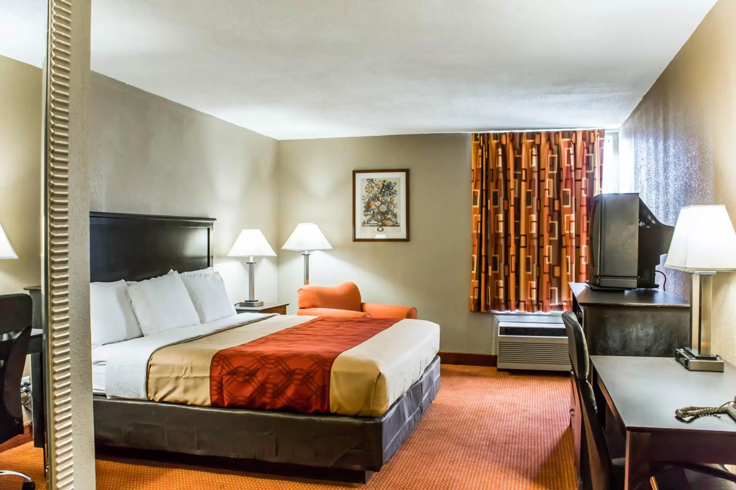 King Room - Smoking in Econo Lodge Burlington I-40 King Room - Smoking in Econo Lodge Burlington I-40