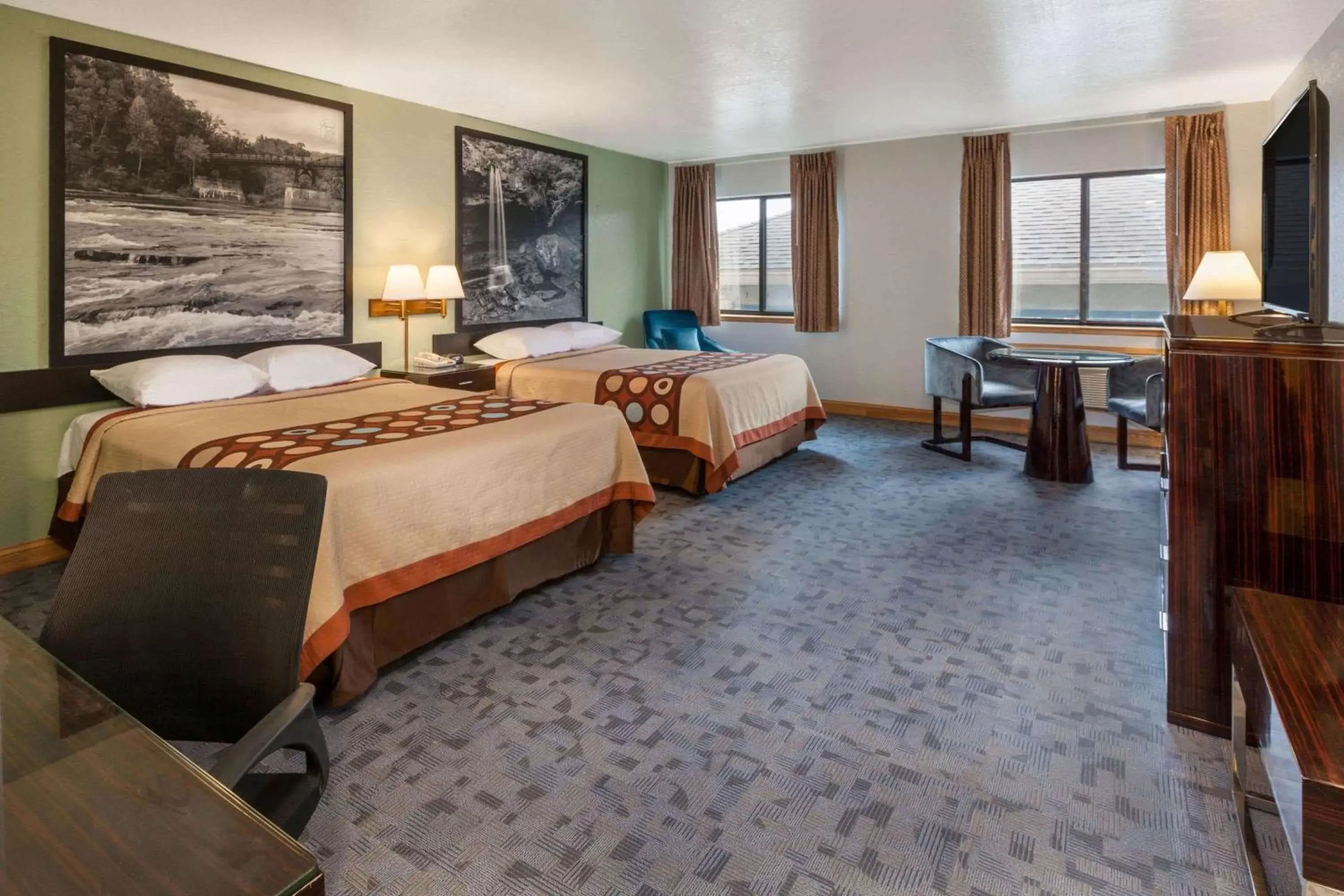 Queen Room with Two Queen Beds - Disability Access/Non-Smoking in Super 8 by Wyndham Uniontown PA Queen Room with Two Queen Beds - Disability Access/Non-Smoking in Super 8 by Wyndham Uniontown PA