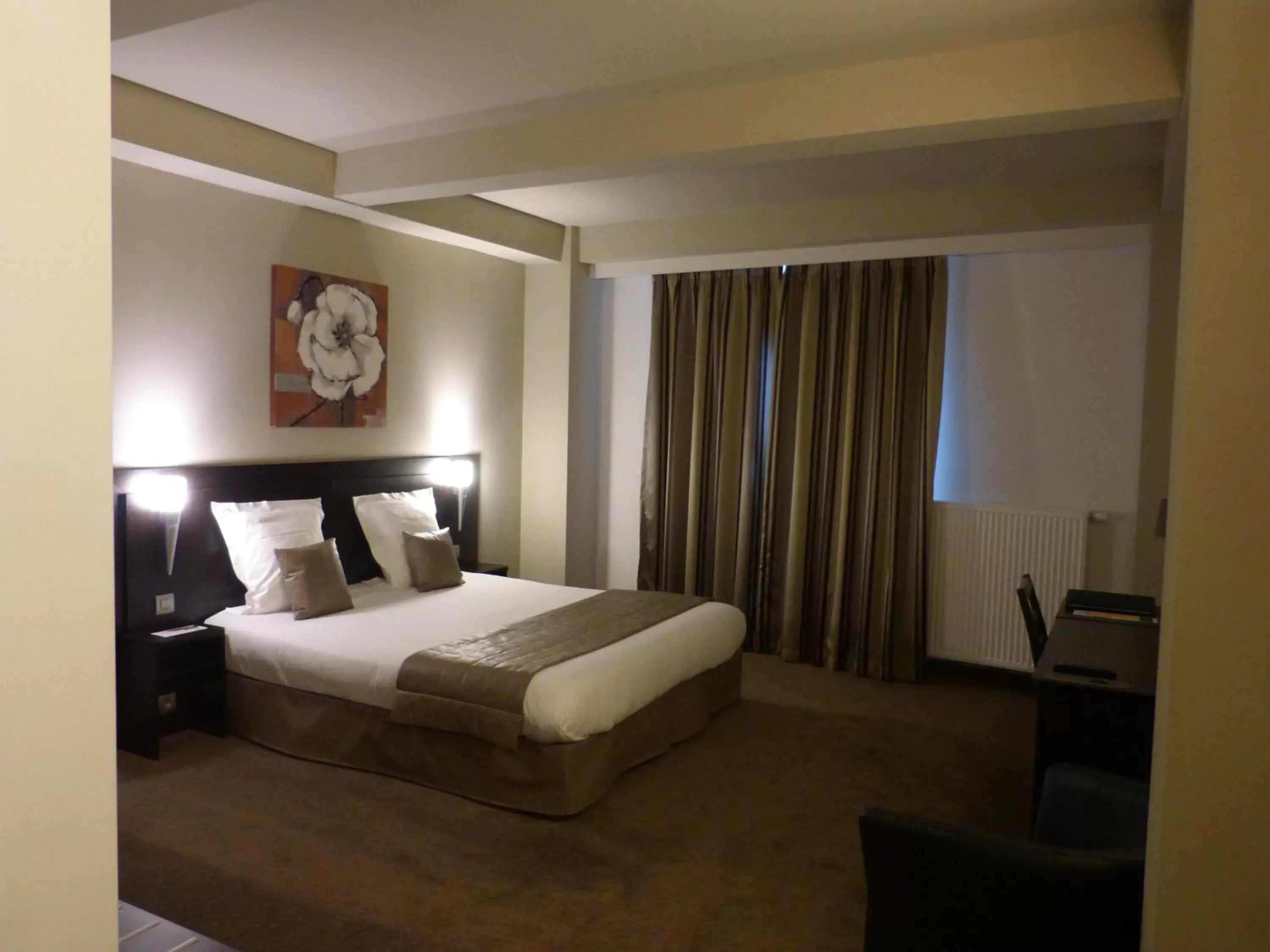 Double Room - Disability Access in Hotel Saint Daniel Double Room - Disability Access in Hotel Saint Daniel