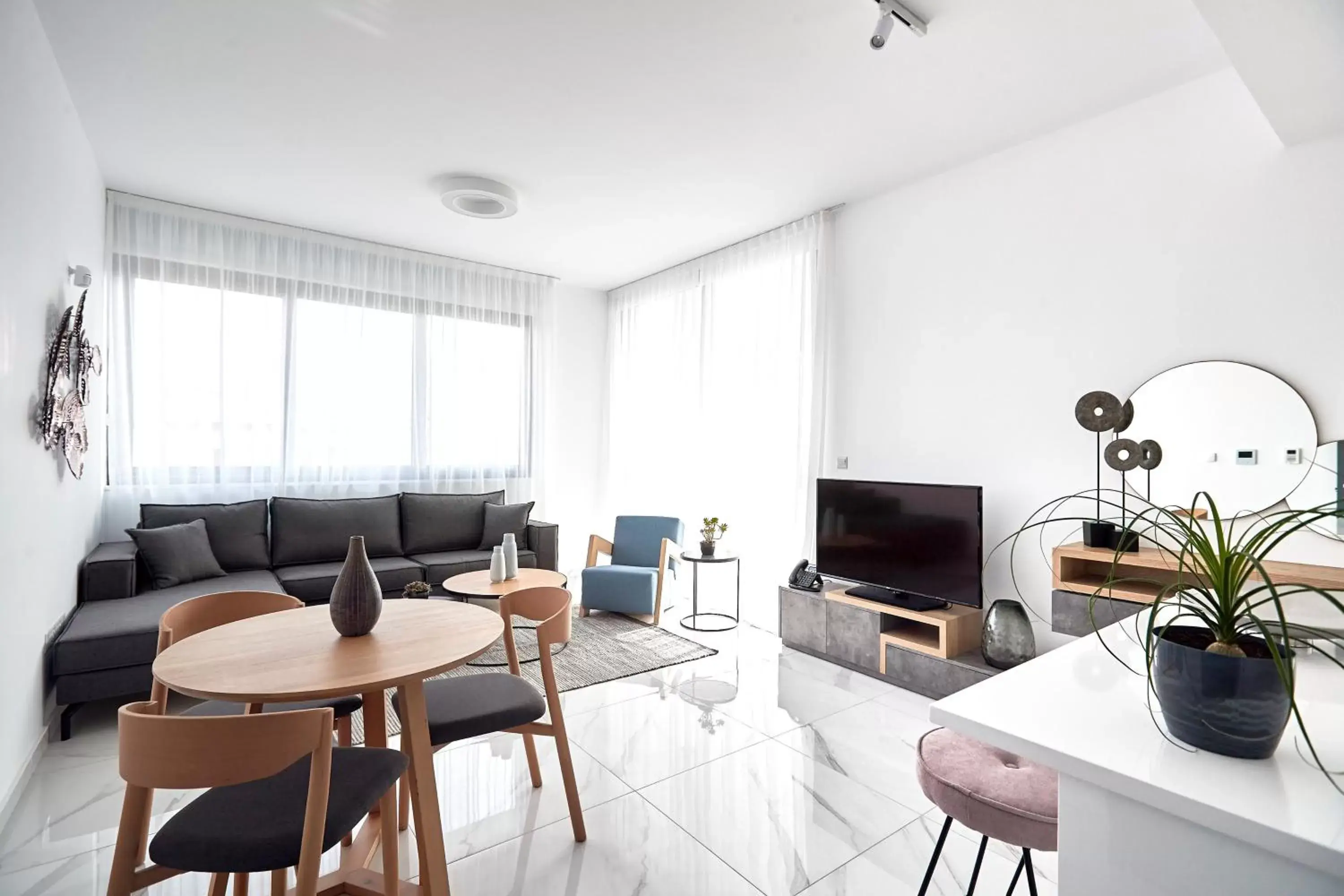 Standard One-Bedroom Apartment in Downtown Park Standard One-Bedroom Apartment in Downtown Park