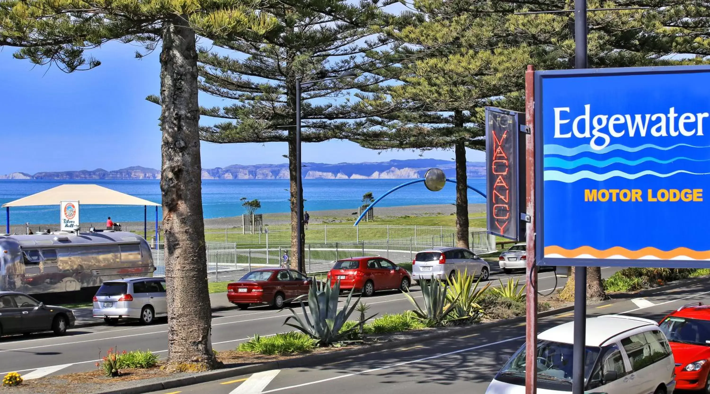 Edgewater Motor Lodge Edgewater Motor Lodge