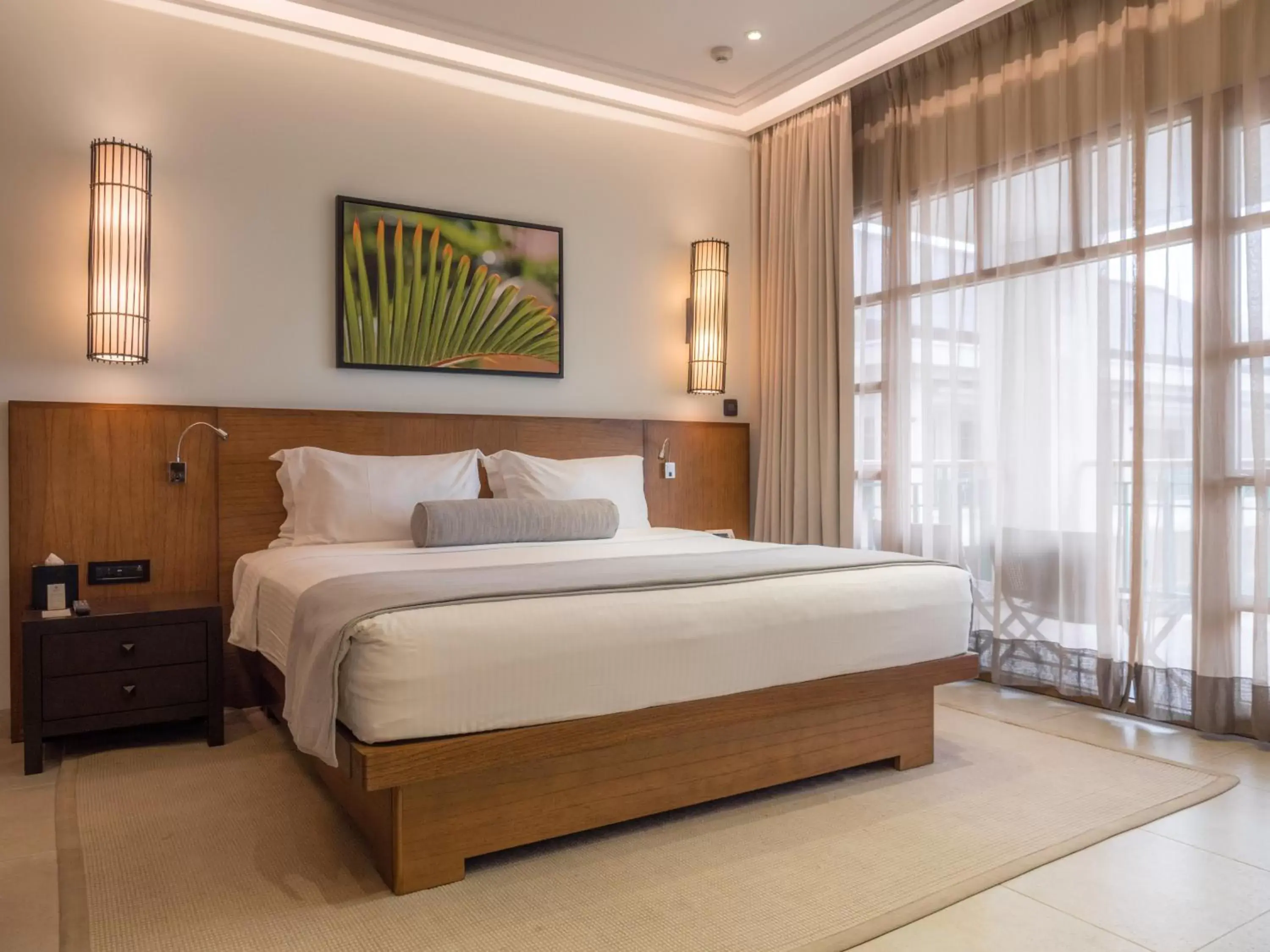 Deluxe Grand Pool View in Savoy Seychelles Resort & Spa Deluxe Grand Pool View in Savoy Seychelles Resort & Spa