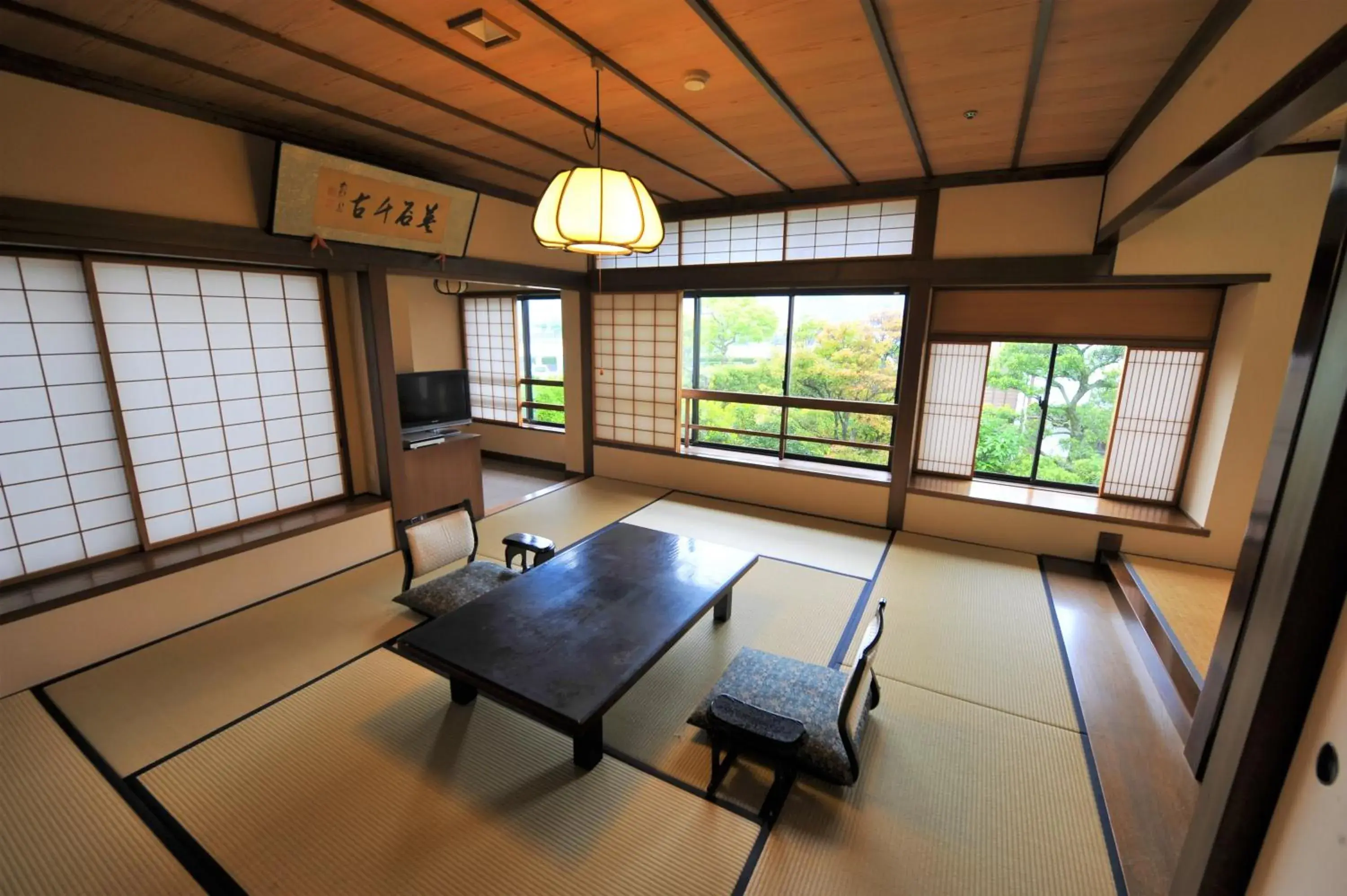 Japanese-Style Quadruple Room in Hagi No Yado Tomoe Japanese-Style Quadruple Room in Hagi No Yado Tomoe