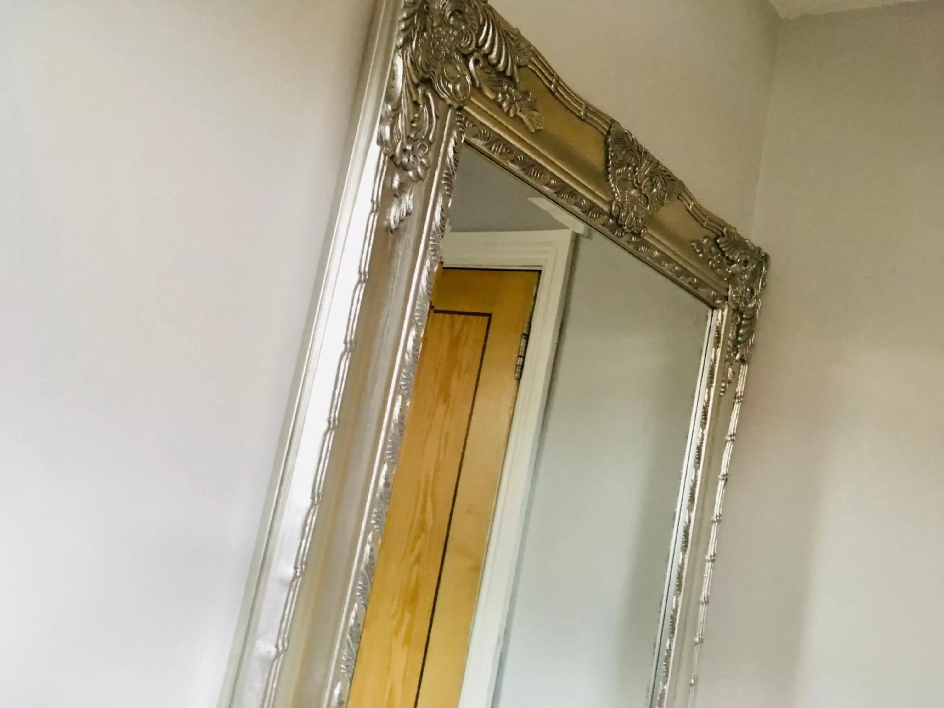 Triple Room with Shower - single occupancy in Cartref Guest House Triple Room with Shower - single occupancy in Cartref Guest House