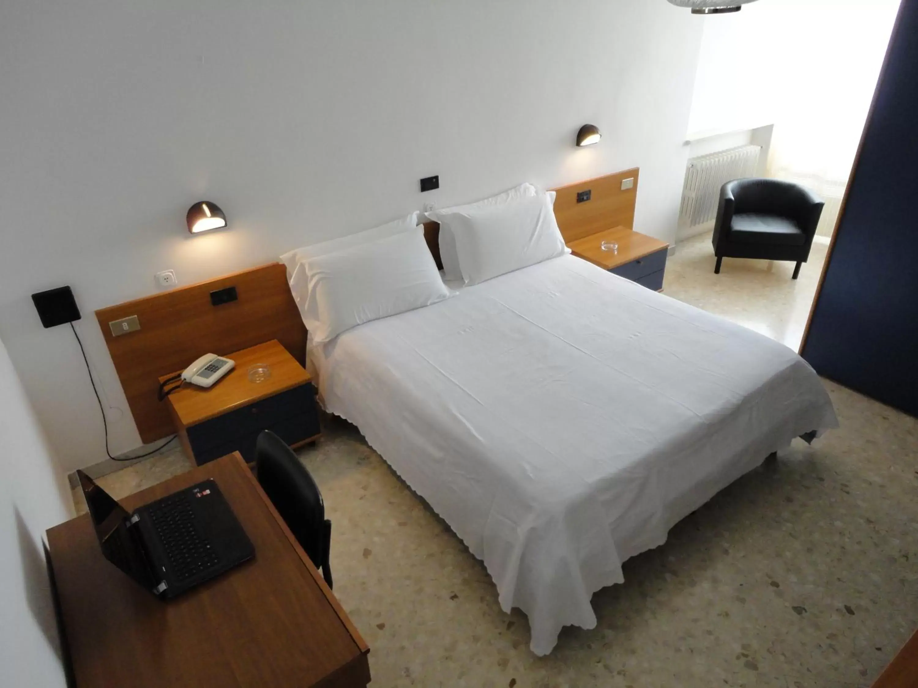 Double Room in Hotel Riviera Double Room in Hotel Riviera