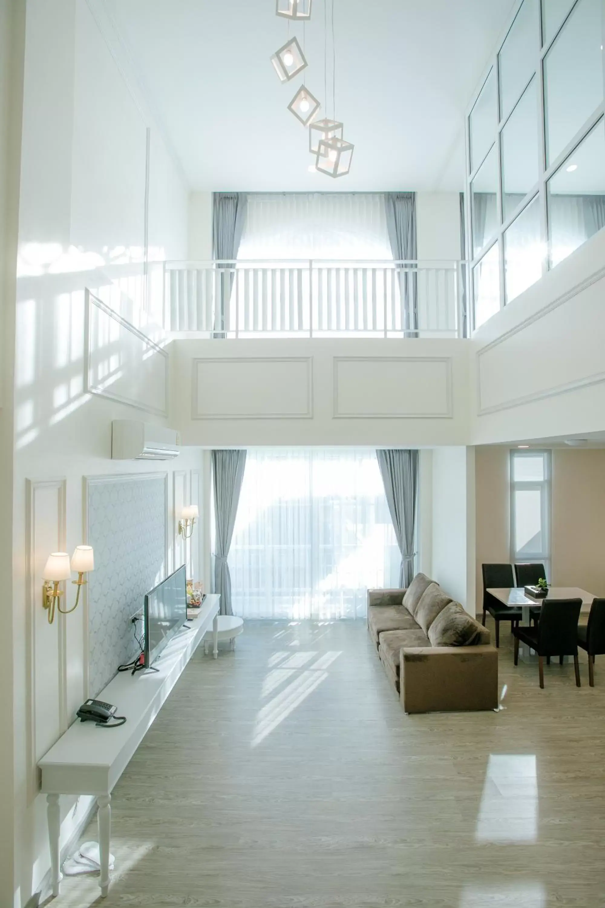 Family Duplex Suite in De Hug Hotel & Residence Family Duplex Suite in De Hug Hotel & Residence