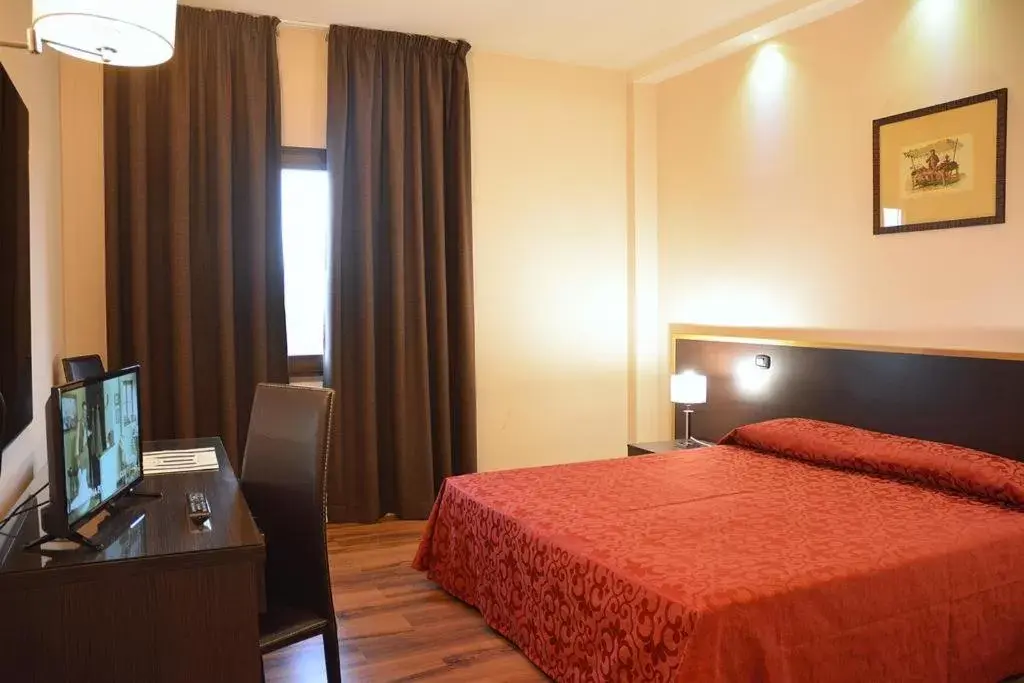 Economy Double Room - single occupancy in Forum Palace Hotel Economy Double Room - single occupancy in Forum Palace Hotel