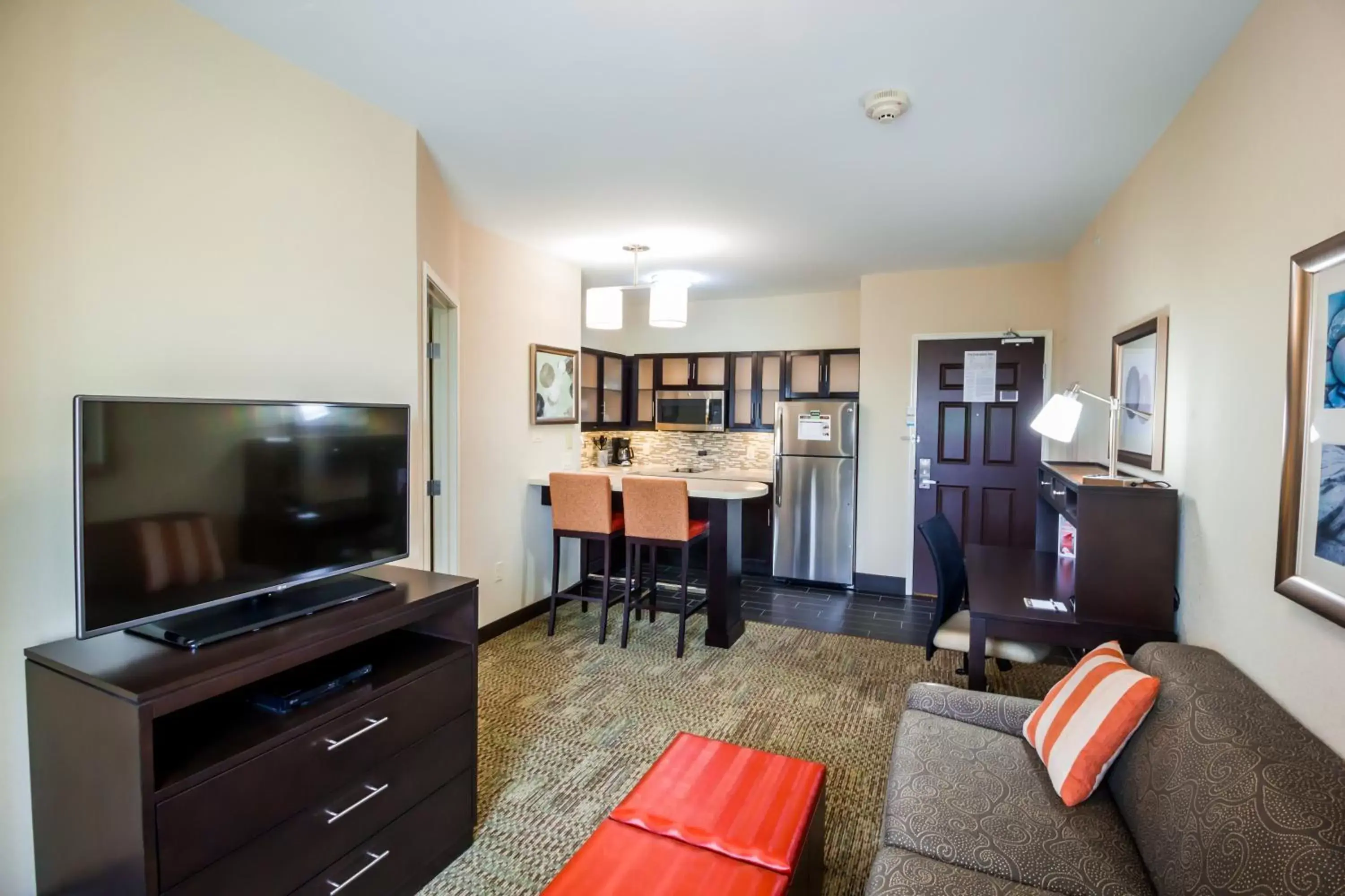 One-Bedroom with Two Double Beds - Accessible Roll In Shower - Non-Smoking in Staybridge Suites Plano - Legacy West Area, an IHG Hotel One-Bedroom with Two Double Beds - Accessible Roll In Shower - Non-Smoking in Staybridge Suites Plano - Legacy West Area, an IHG Hotel
