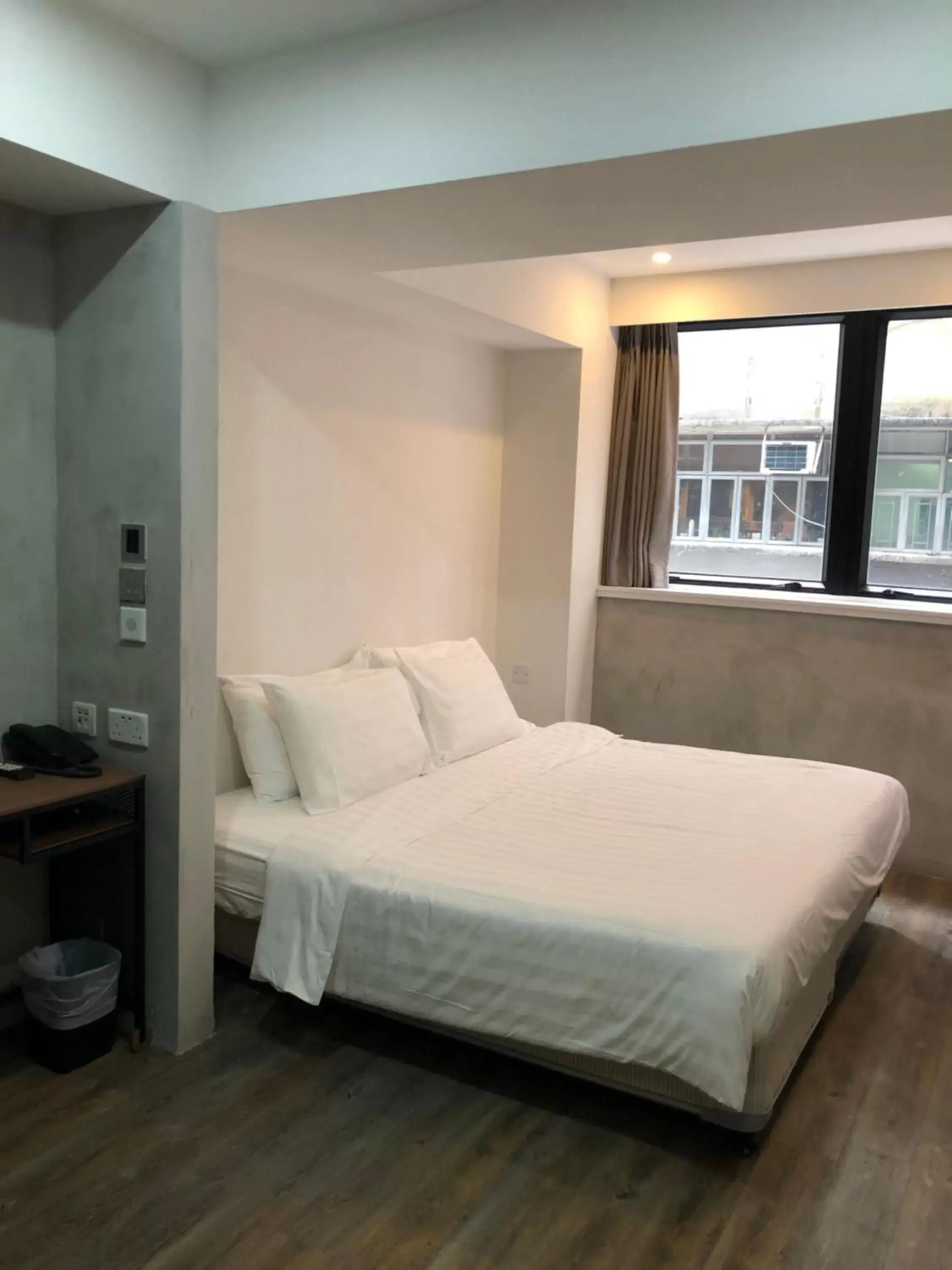 Deluxe Queen Room in Homy Central Deluxe Queen Room in Homy Central