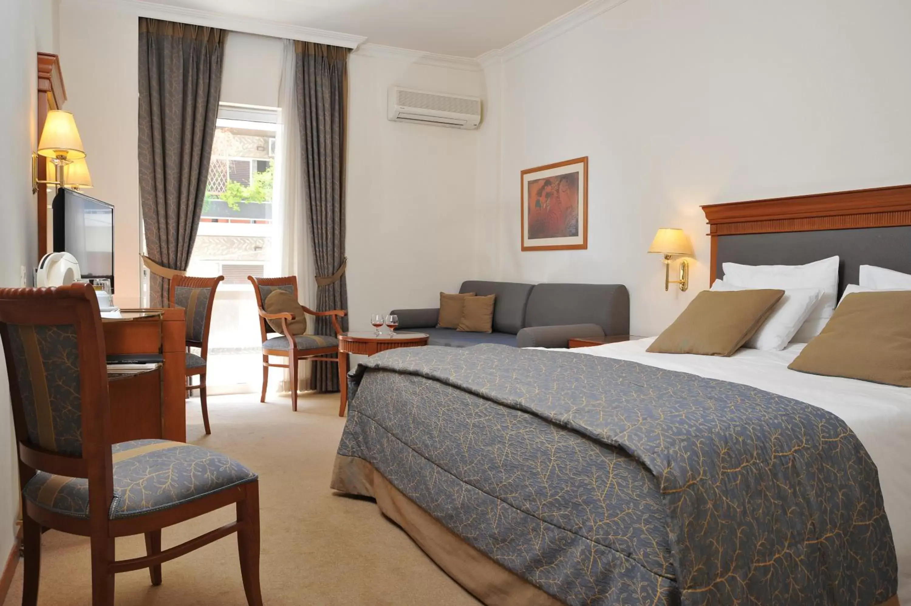 Superior Double Room with Private Balcony in Athens Atrium Hotel & Jacuzzi Suites Superior Double Room with Private Balcony in Athens Atrium Hotel & Jacuzzi Suites