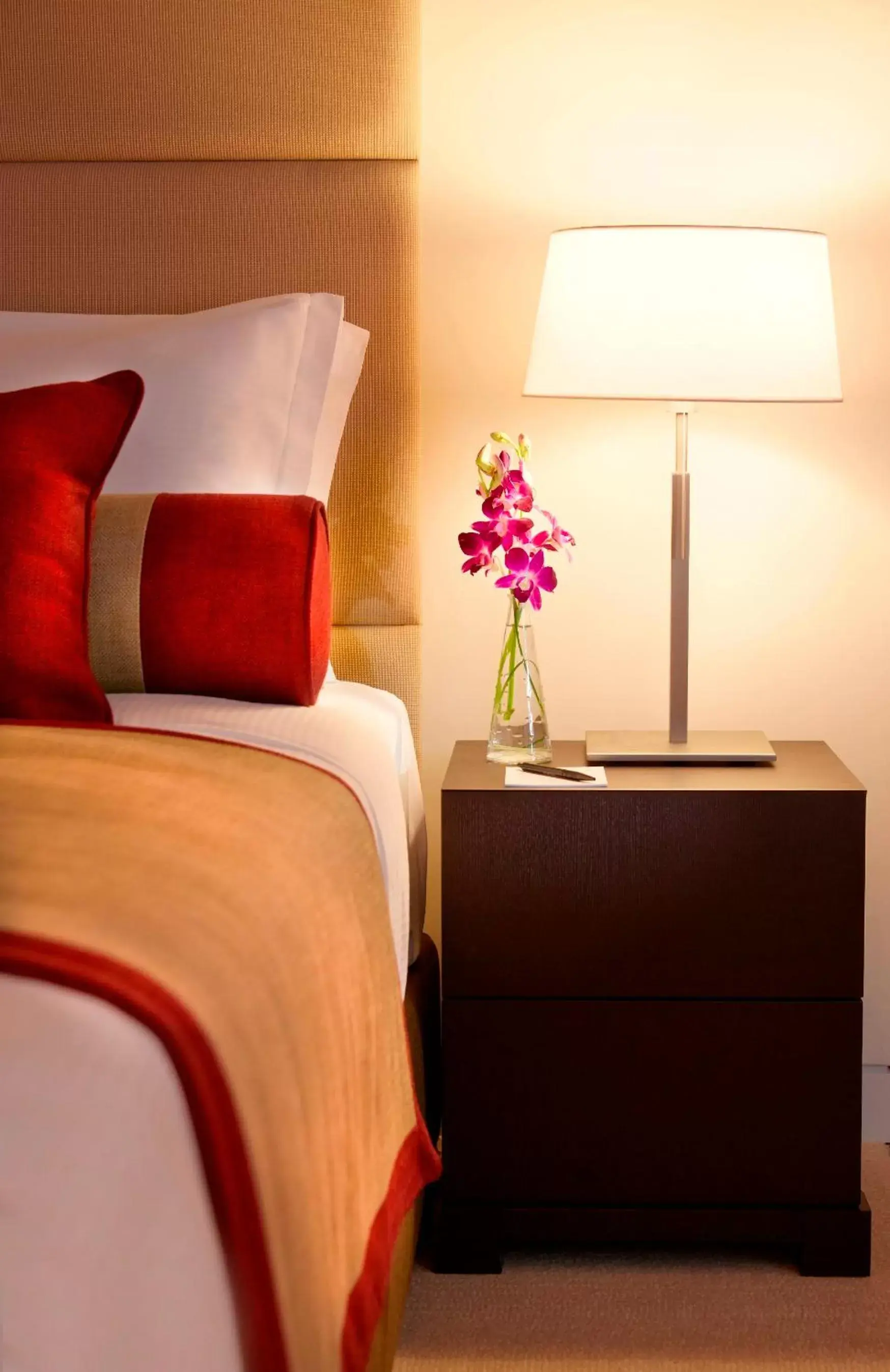 Superior King Room in Oryx Airport Hotel - Transit Only Superior King Room in Oryx Airport Hotel - Transit Only