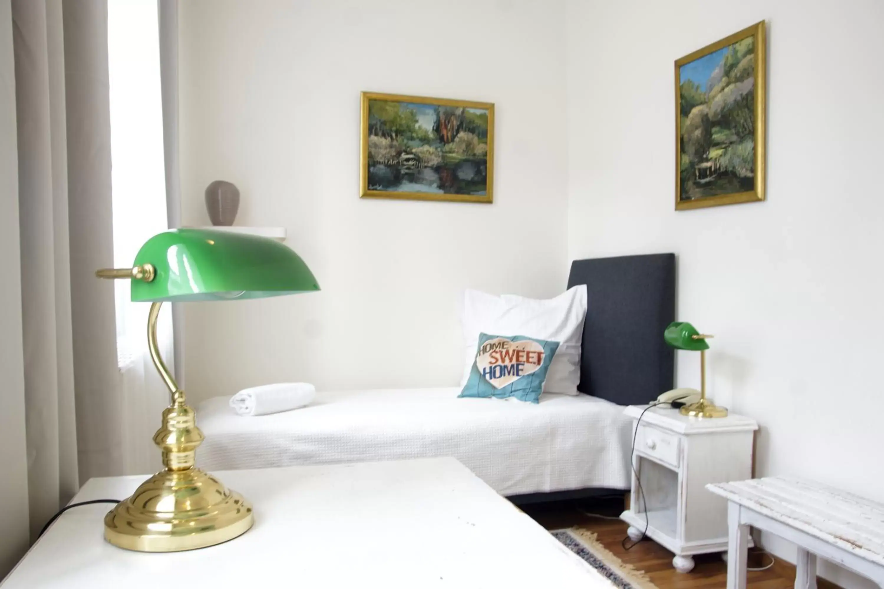 Single Room with Courtyard View in Pokoje Gościnne Dom Literatury Single Room with Courtyard View in Pokoje Gościnne Dom Literatury