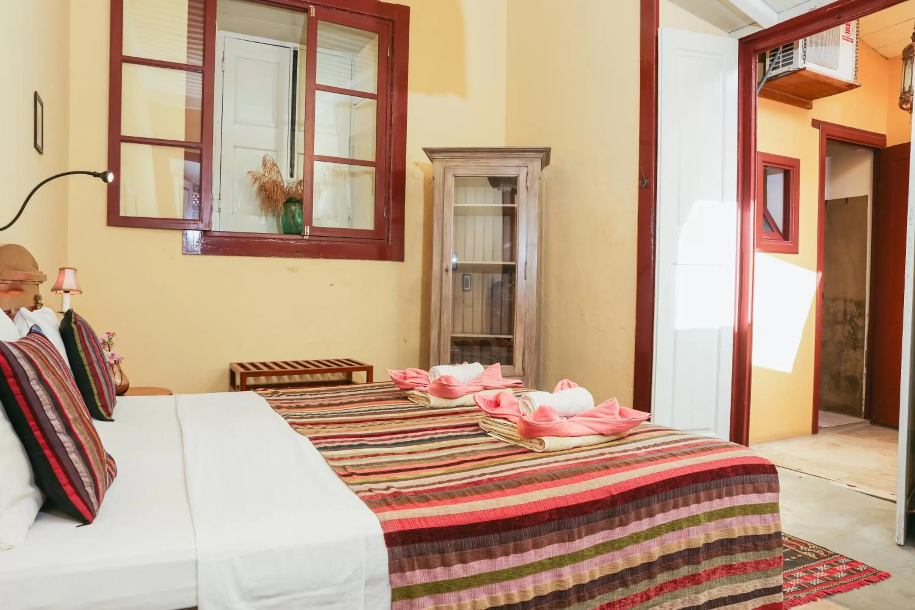 Double or Twin Room - single occupancy in The Colonial Guest House Double or Twin Room - single occupancy in The Colonial Guest House