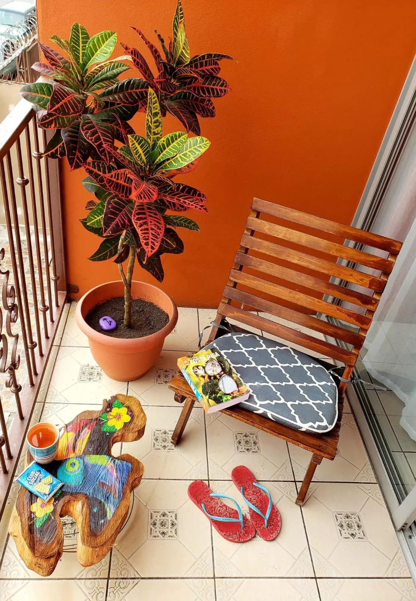 Patio in Casa de Lis Hotel & Tourist Info Centre Patio in Casa de Lis Hotel & Tourist Info Centre