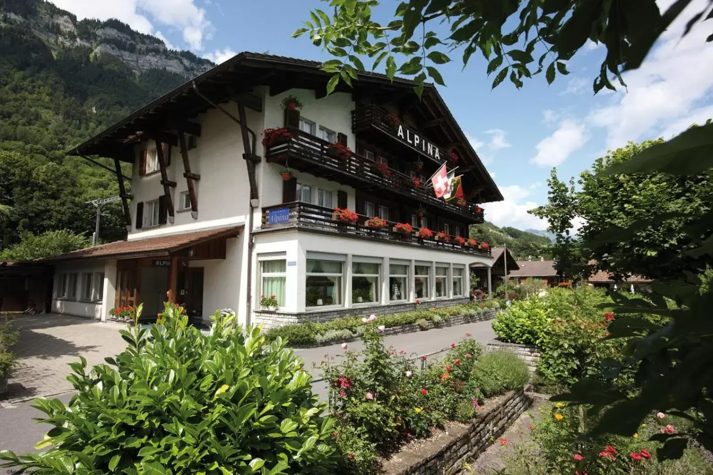 Alpina Boutique Hotel Interlaken - Ringgenberg - Adults only ! Alpina Boutique Hotel Interlaken - Ringgenberg - Adults only !