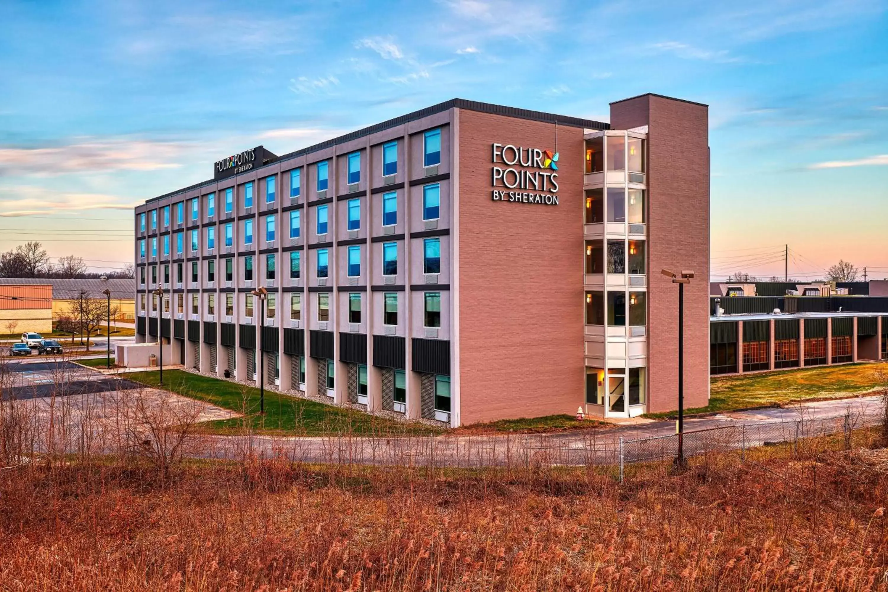 Four Points by Sheraton Cleveland-Eastlake Four Points by Sheraton Cleveland-Eastlake