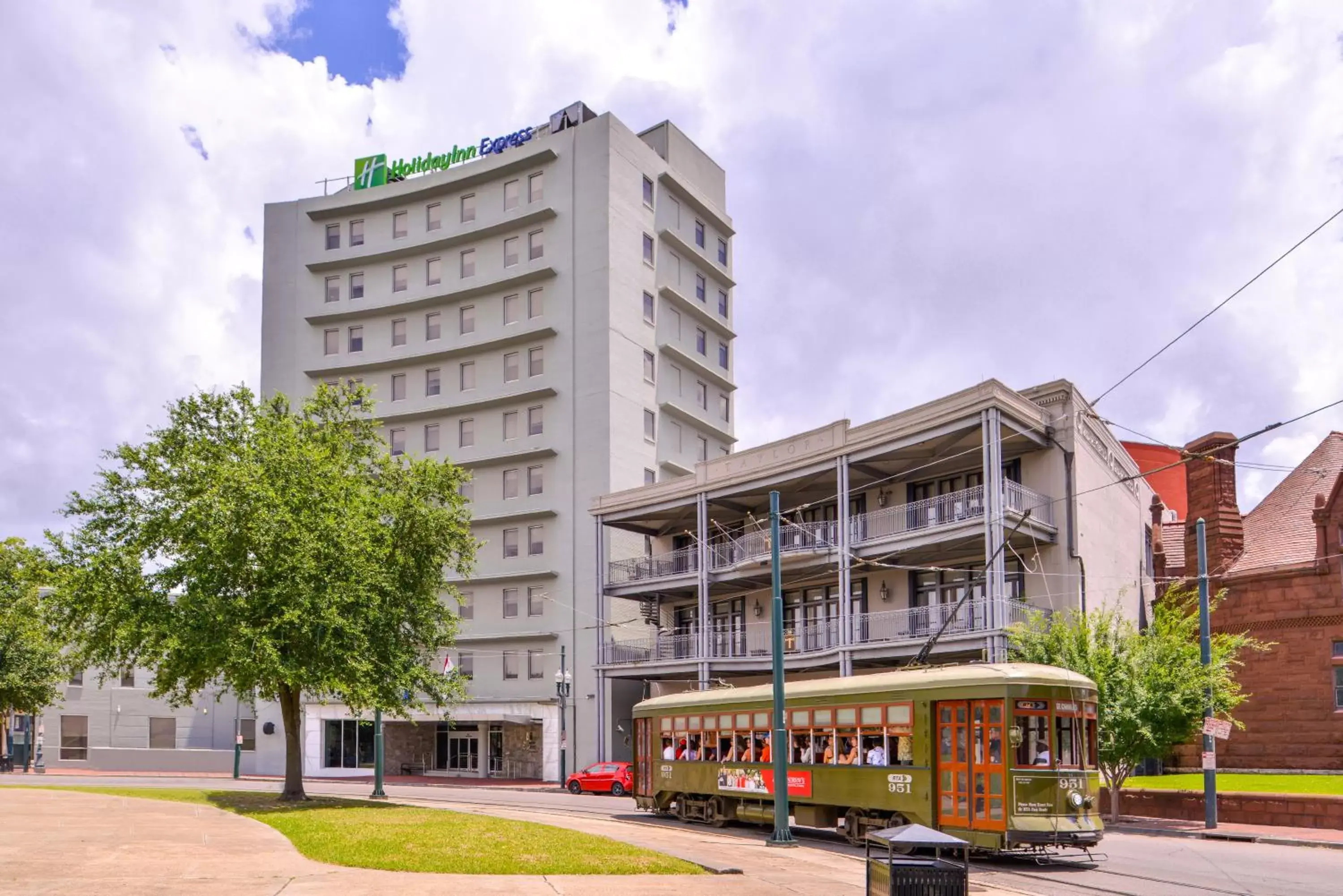 Holiday Inn Express New Orleans - Arts District by IHG Holiday Inn Express New Orleans - Arts District by IHG