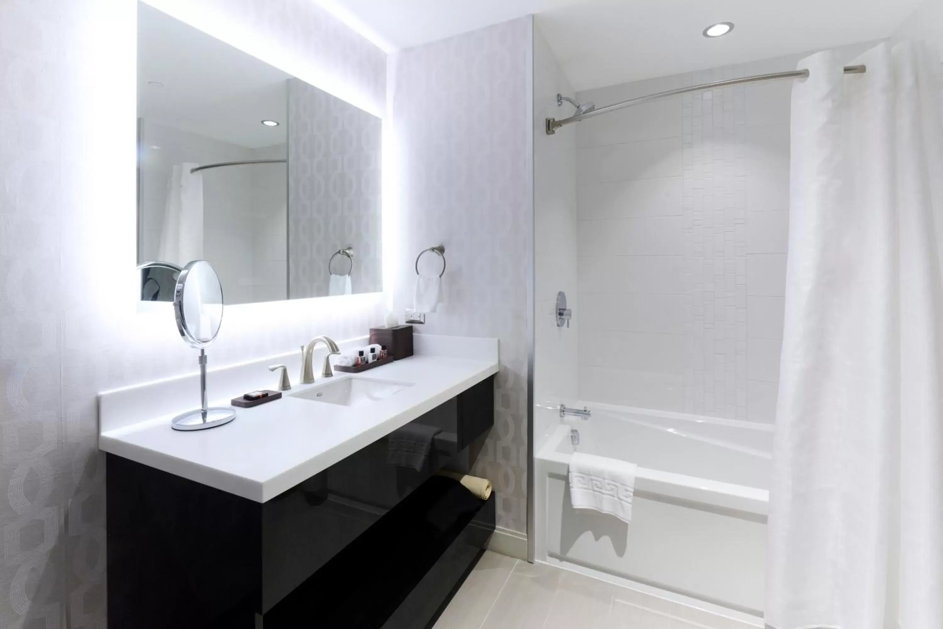 Standard King Room in Pickering Casino Resort Standard King Room in Pickering Casino Resort