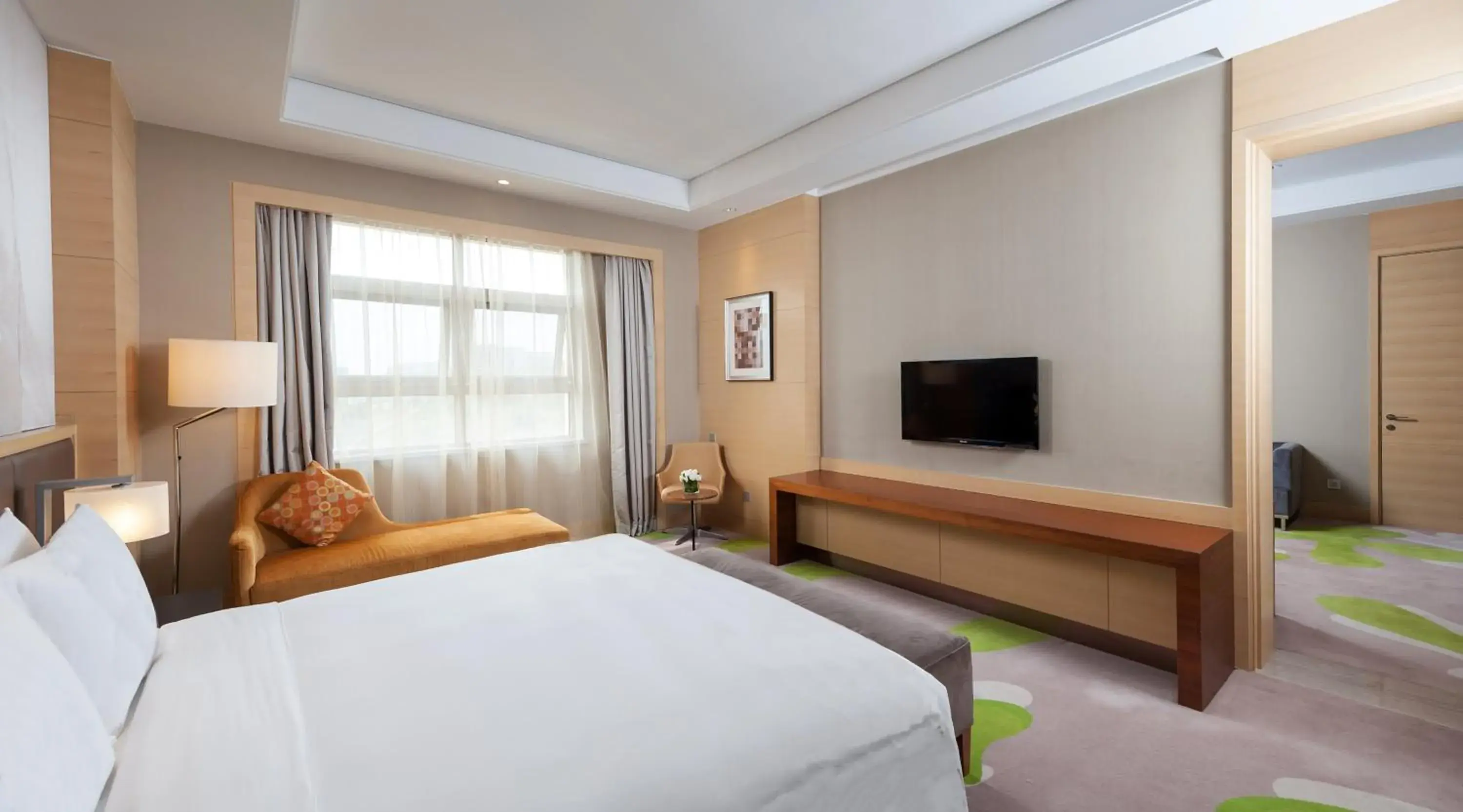 One-Bedroom King Suite in Hai Tian Expo Hotel One-Bedroom King Suite in Hai Tian Expo Hotel