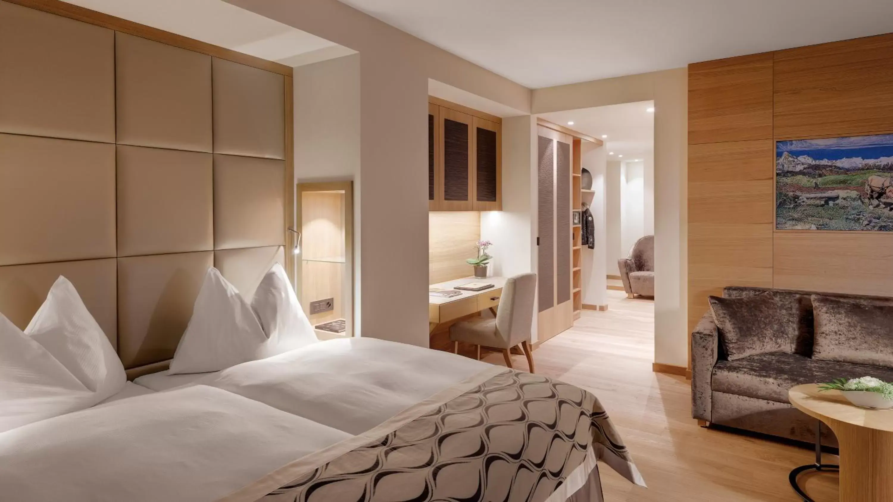 Junior Suite - single occupancy in Hotel Alte Post Bonaduz Junior Suite - single occupancy in Hotel Alte Post Bonaduz