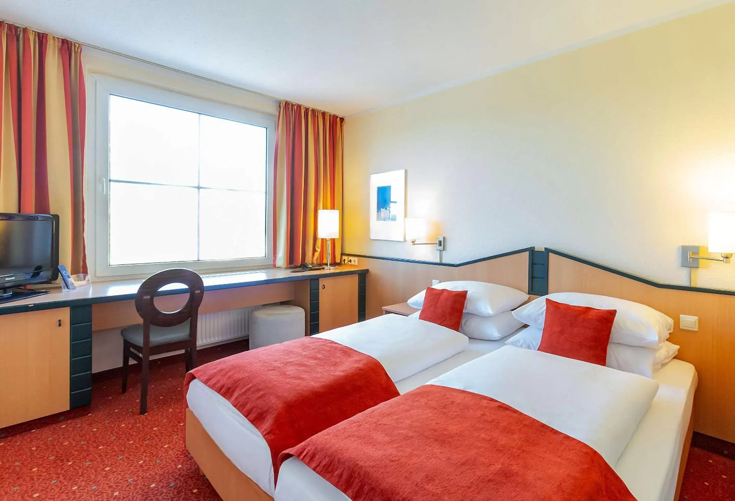 Standard Double or Twin Room in Essential by Dorint Remscheid Standard Double or Twin Room in Essential by Dorint Remscheid