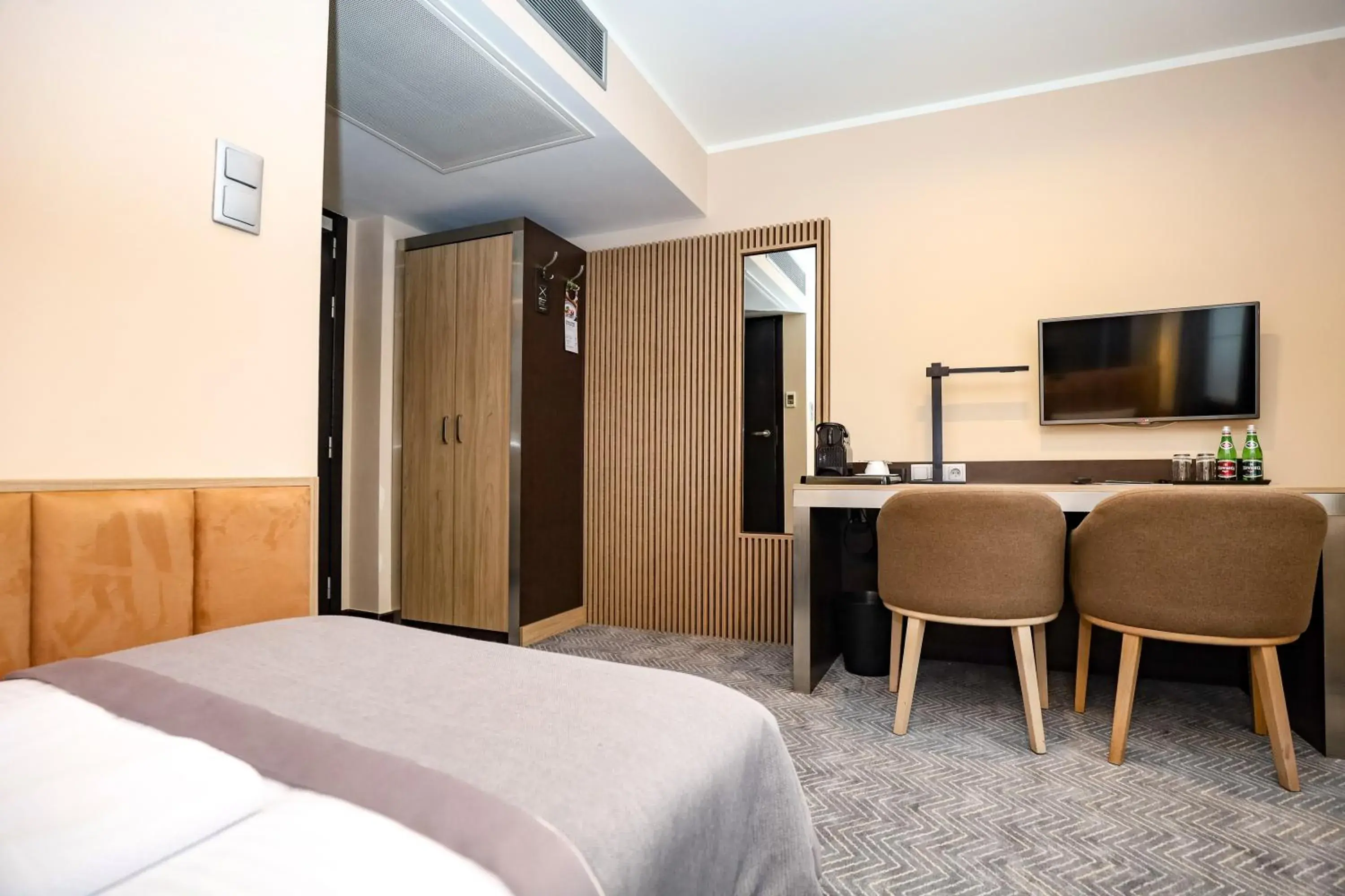 Classic Twin Room in Ilonn Hotel Classic Twin Room in Ilonn Hotel