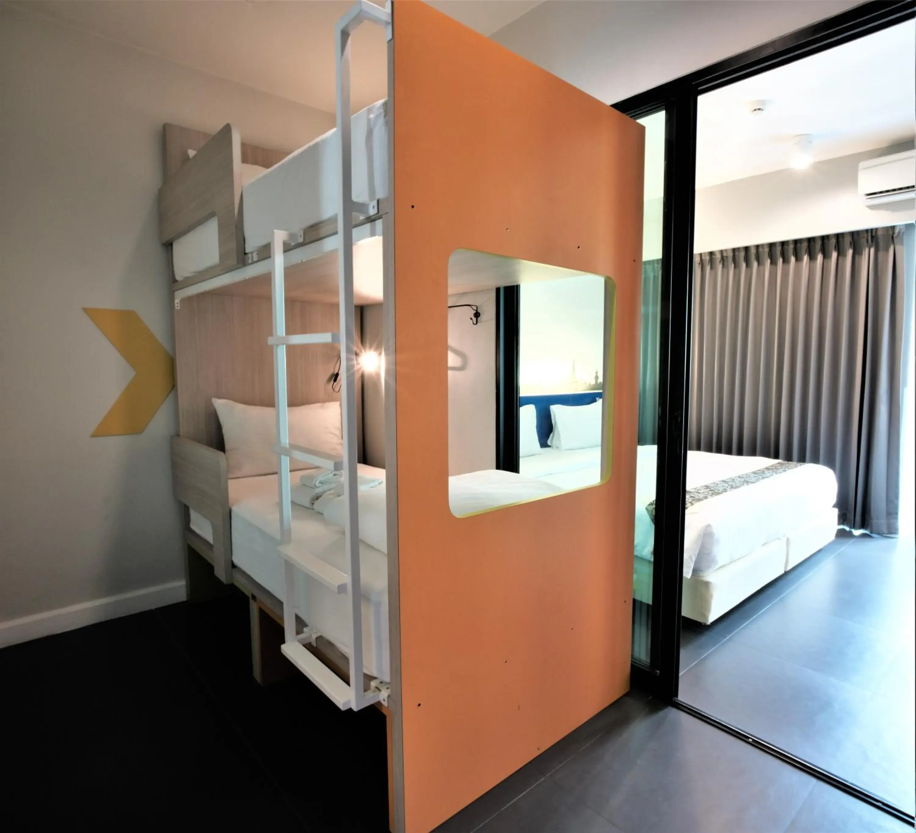 Standard Quadruple Room in iSanook Bangkok Standard Quadruple Room in iSanook Bangkok