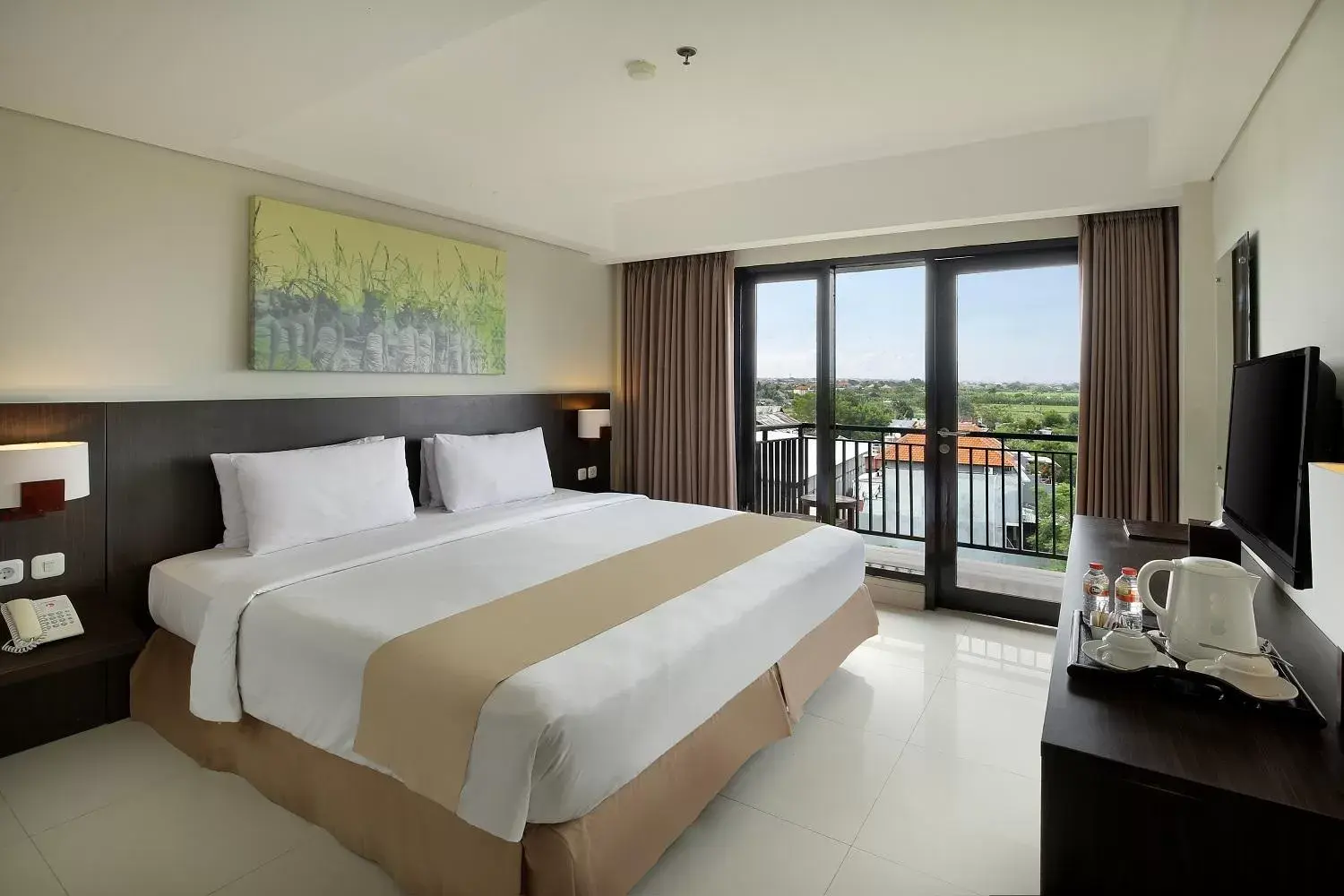 Deluxe Double Room in Rofa Kuta Hotel - CHSE Certified Deluxe Double Room in Rofa Kuta Hotel - CHSE Certified