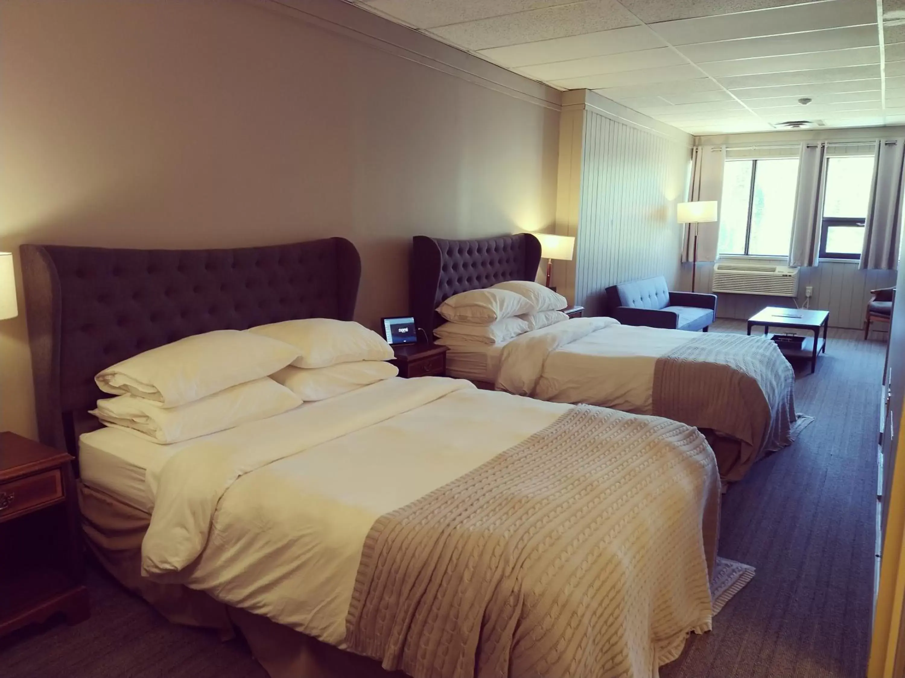 Queen Room with Two Queen Beds in Nomi Community Queen Room with Two Queen Beds in Nomi Community