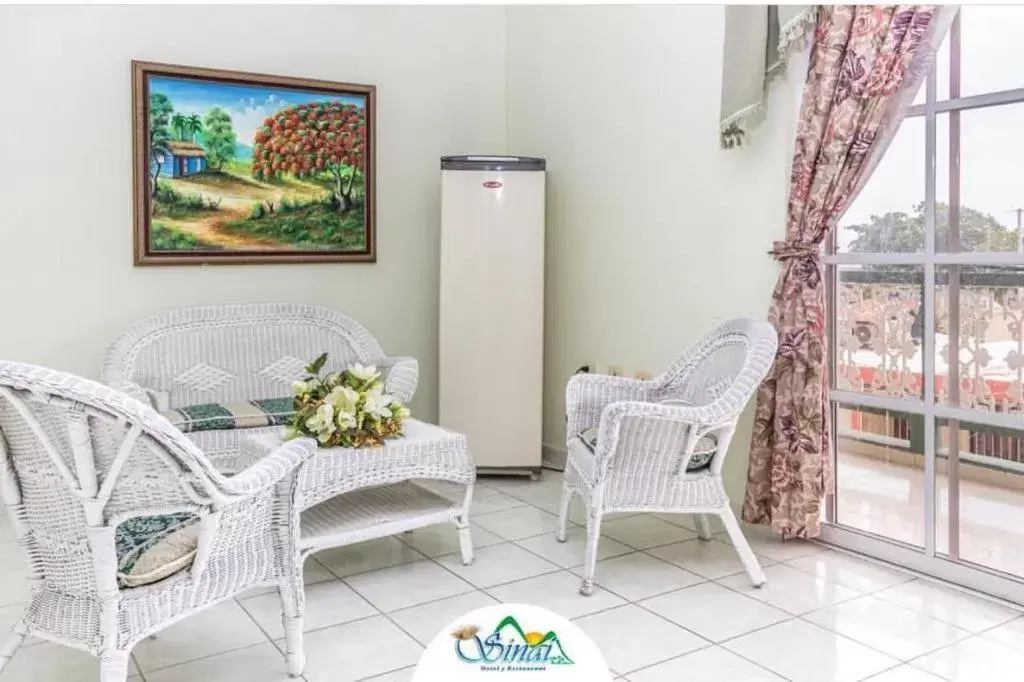 Balcony/Terrace, Seating Area in Hotel Sinai Balcony/Terrace, Seating Area in Hotel Sinai