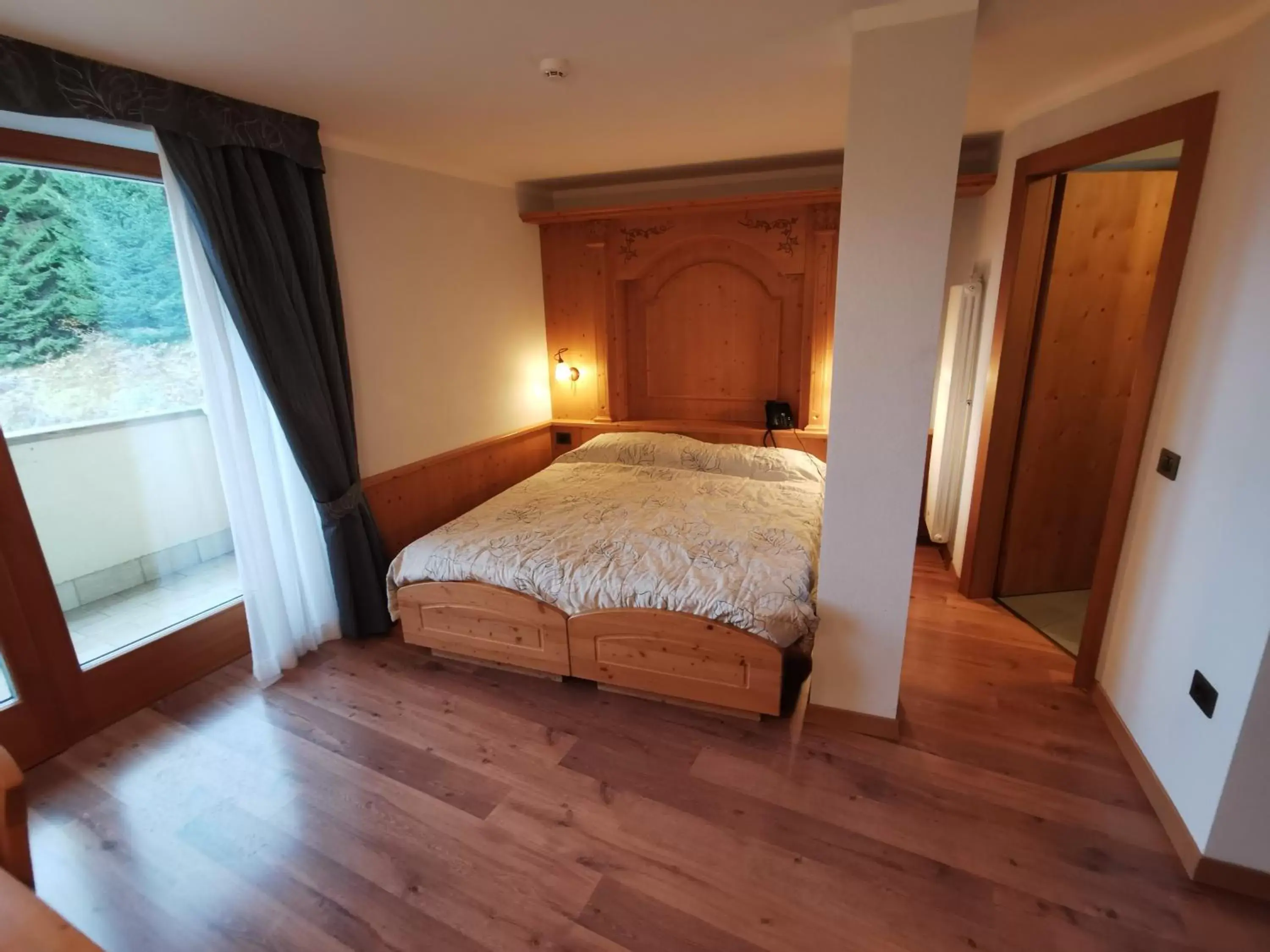 Small Double or Twin Room in Panorama Hotel Fontanella Small Double or Twin Room in Panorama Hotel Fontanella