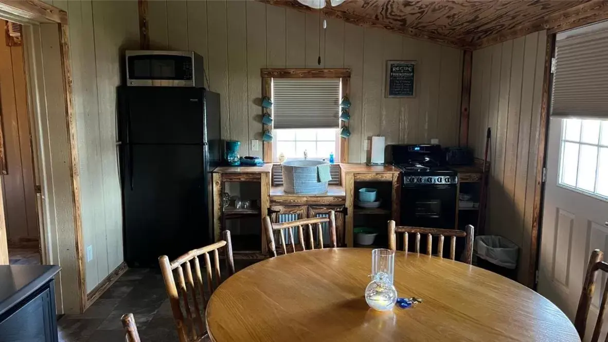 Two-Bedroom Suite in Buddy's Harbor Two-Bedroom Suite in Buddy's Harbor