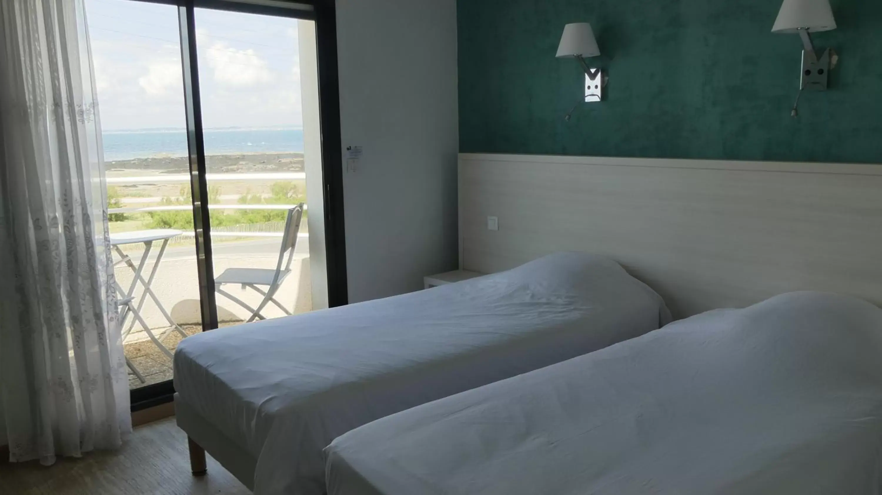 Twin Room with Terrace and Sea view in Hotel Castel Moor Twin Room with Terrace and Sea view in Hotel Castel Moor