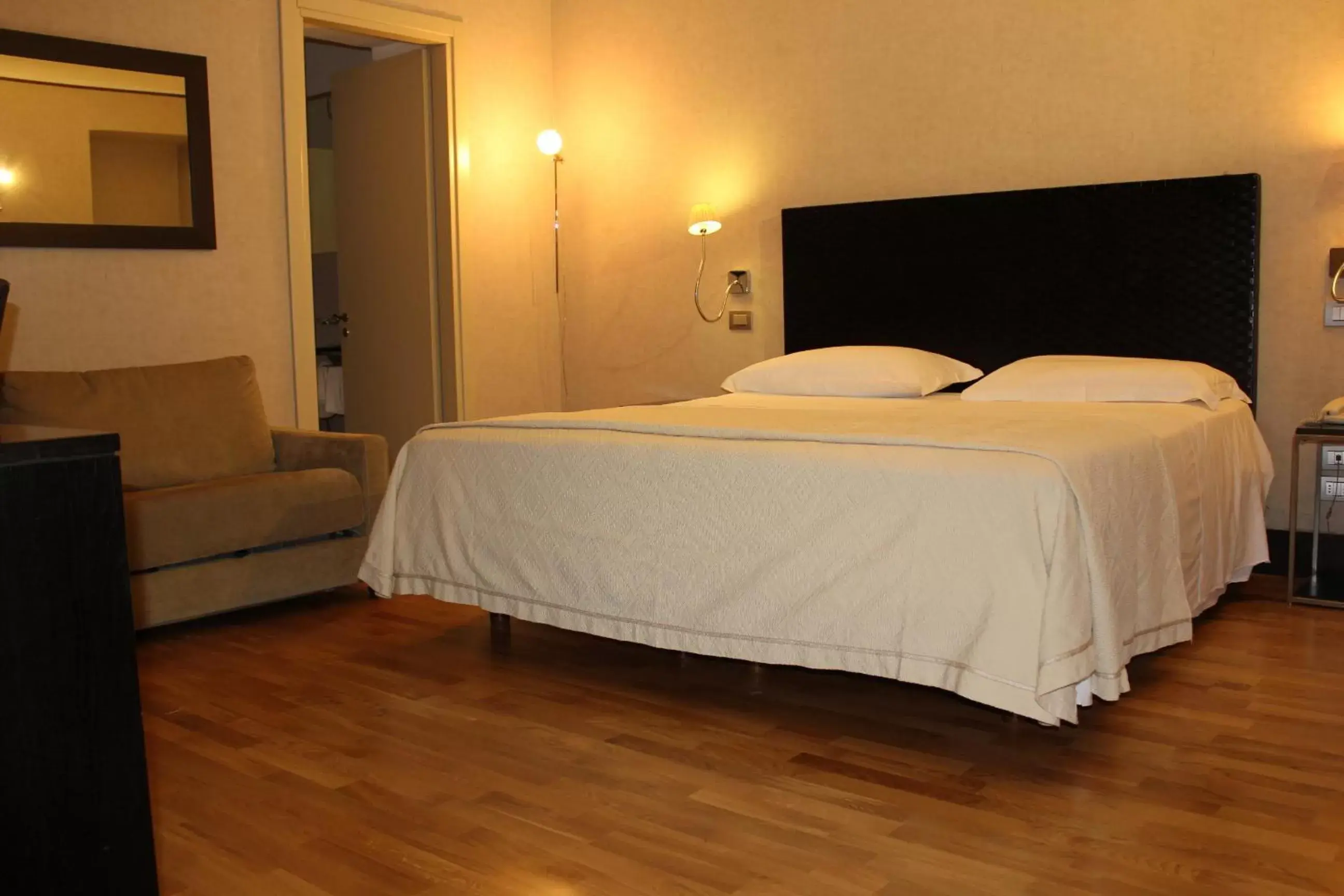 Superior Double Room in MH Design Hotel Superior Double Room in MH Design Hotel