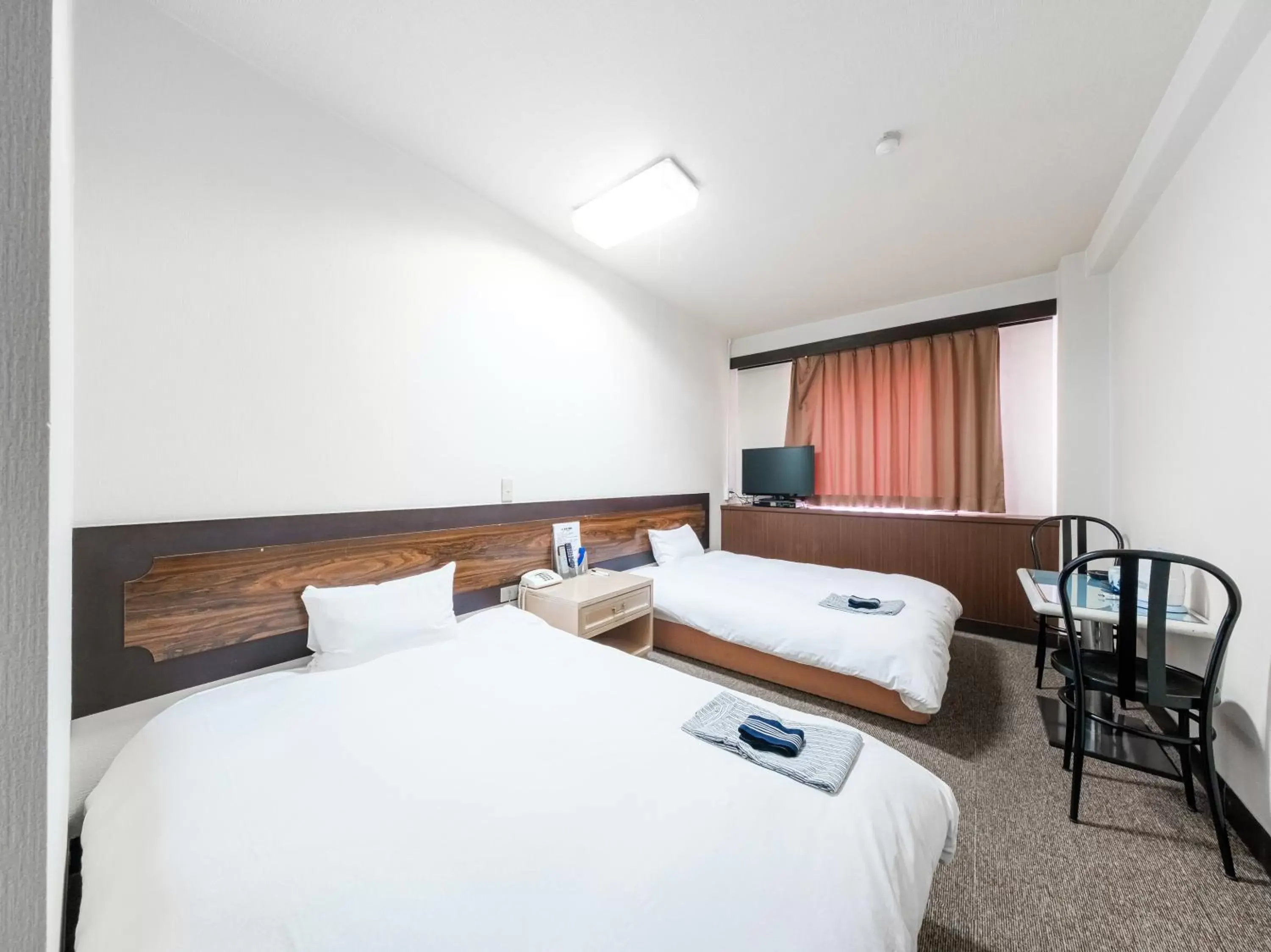 Twin Room in Tabist Hotel Tetora Hakodate Station Twin Room in Tabist Hotel Tetora Hakodate Station