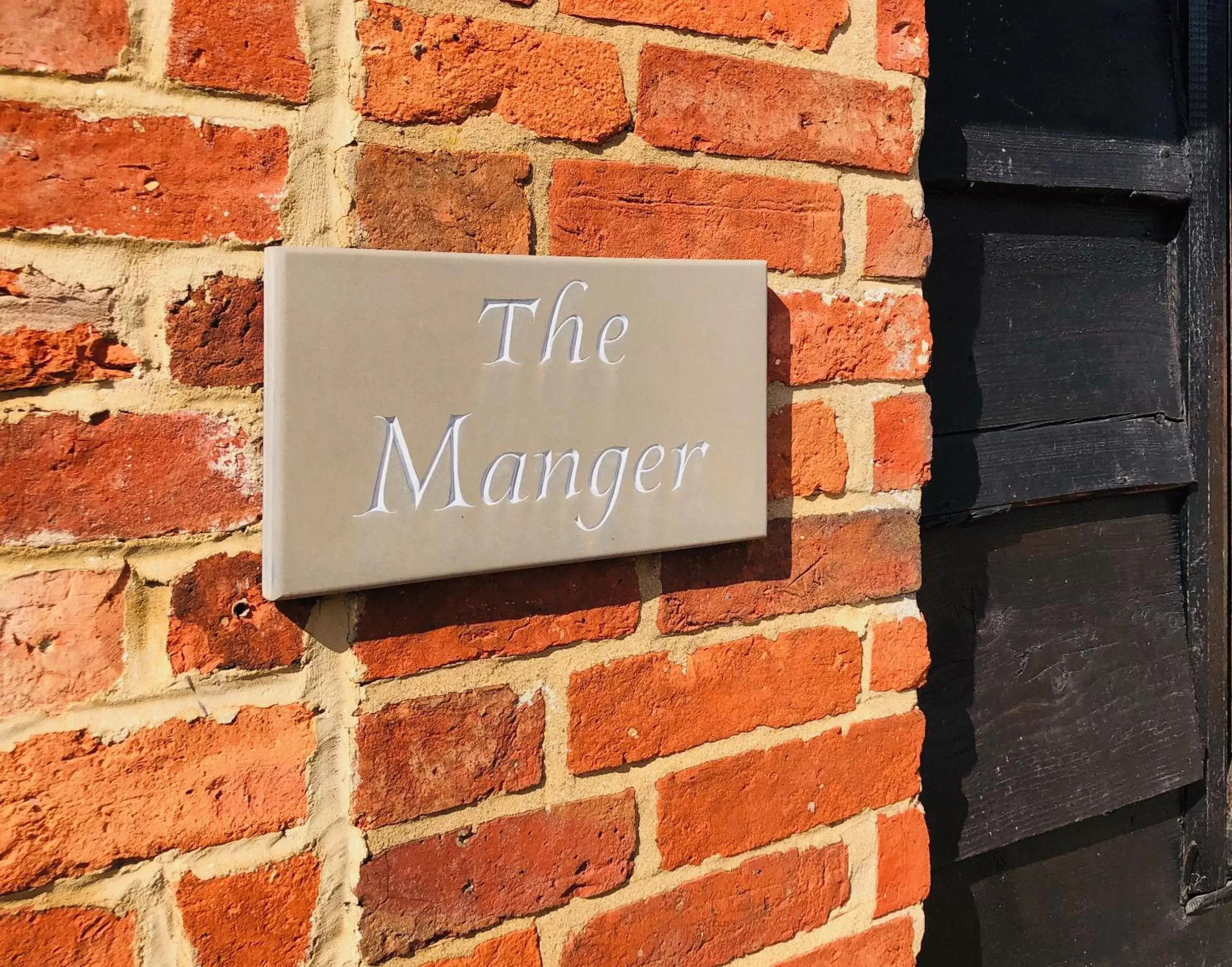 Deluxe King Room in Hunt House Quarters Deluxe King Room in Hunt House Quarters