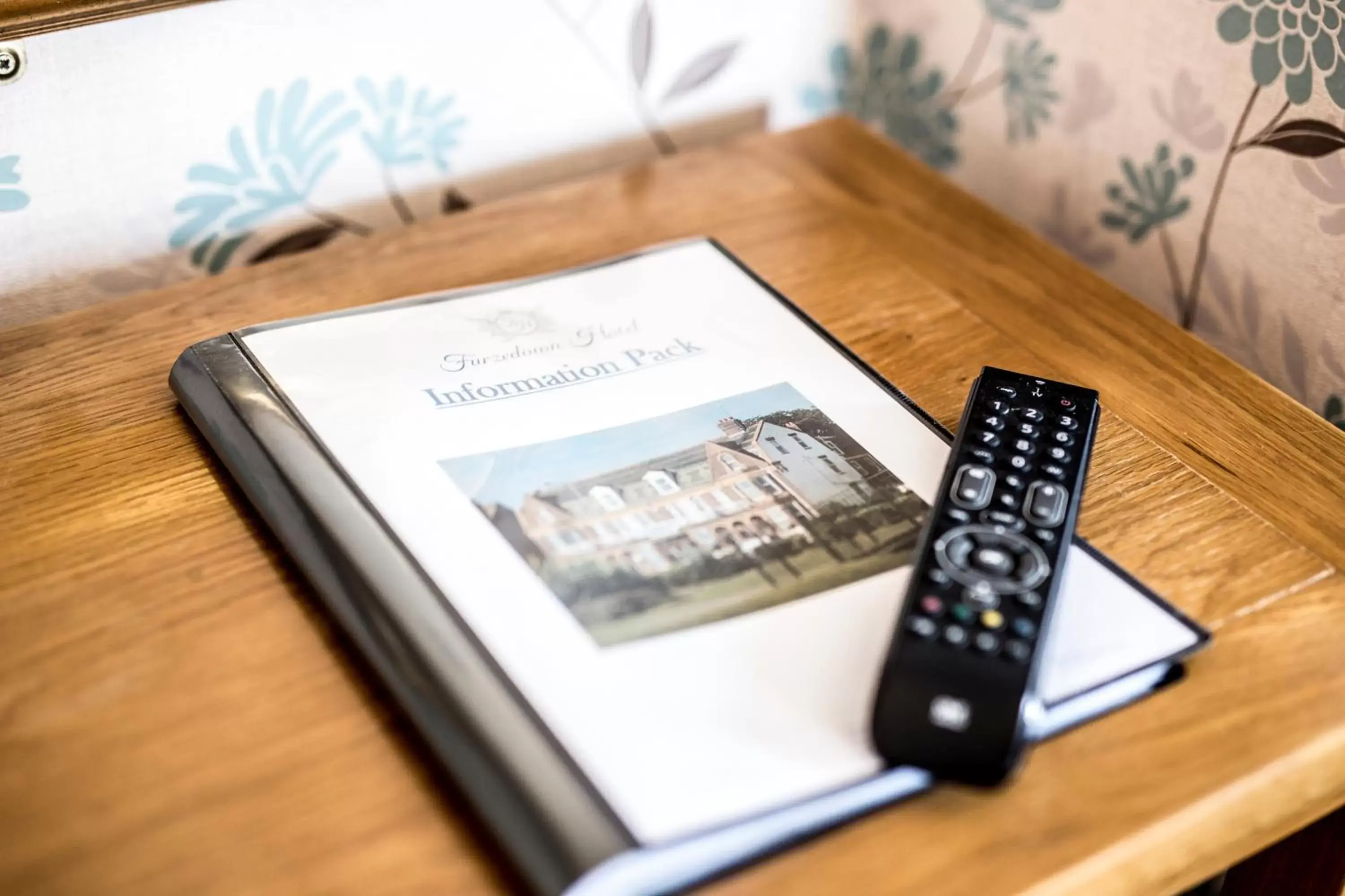 Single Room in Furzedown Hotel Single Room in Furzedown Hotel