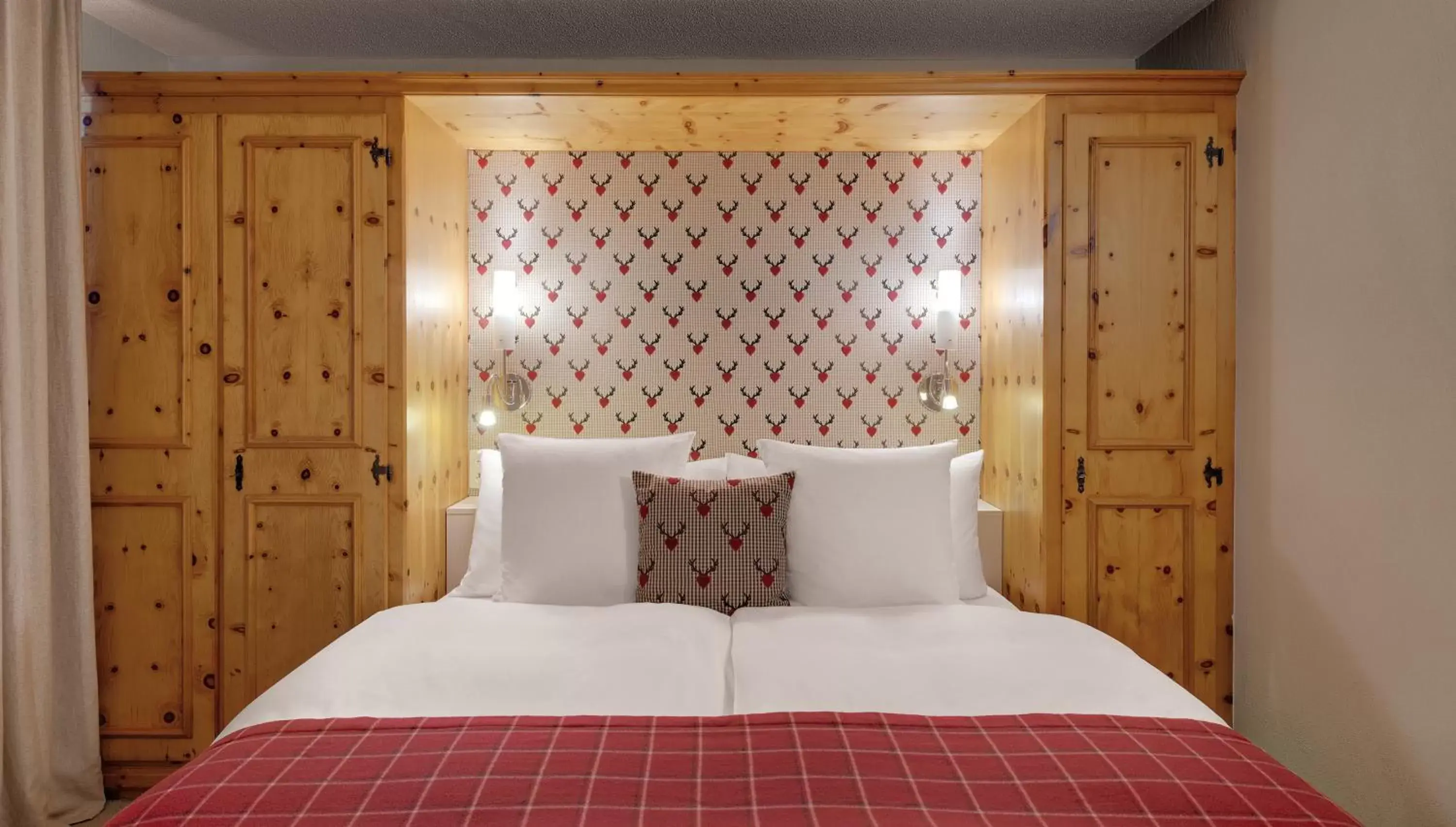 Double Room Sport Poschiavo in Morosani Posthotel Double Room Sport Poschiavo in Morosani Posthotel