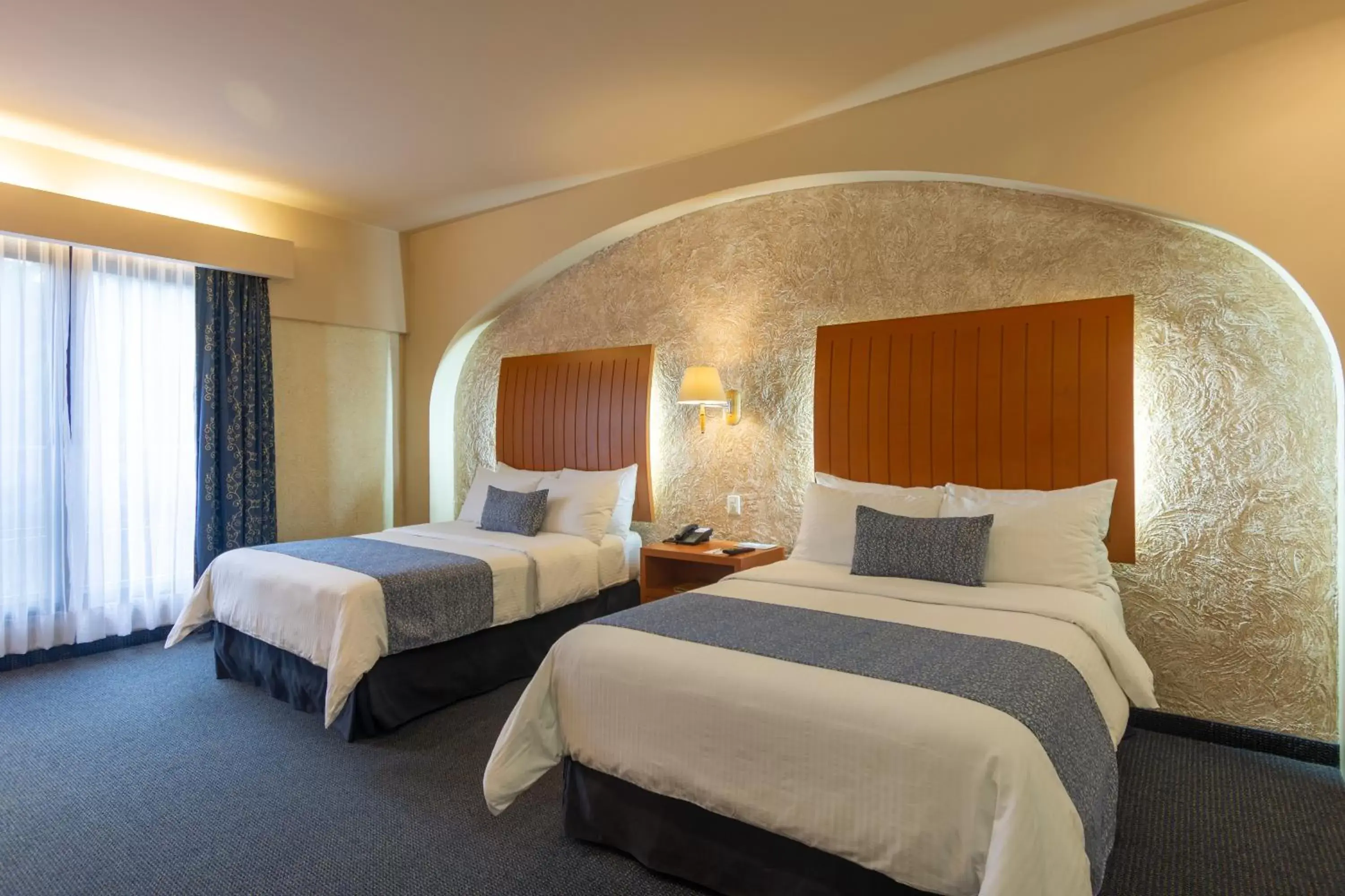 Executive Double Room with Two Double Beds in Hotel Flamingo Inn Executive Double Room with Two Double Beds in Hotel Flamingo Inn