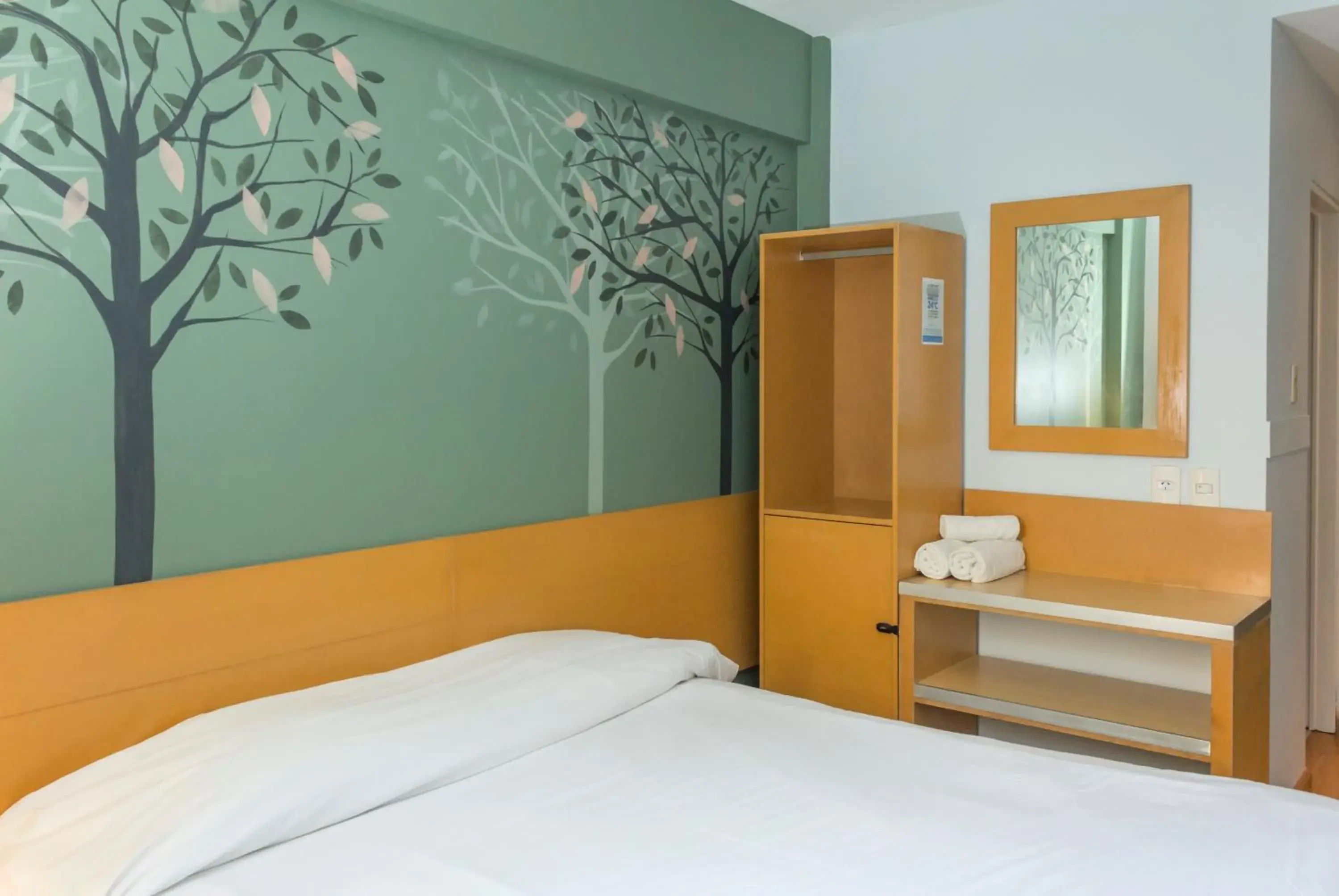 Double or Twin Room in Circus Hostel Double or Twin Room in Circus Hostel