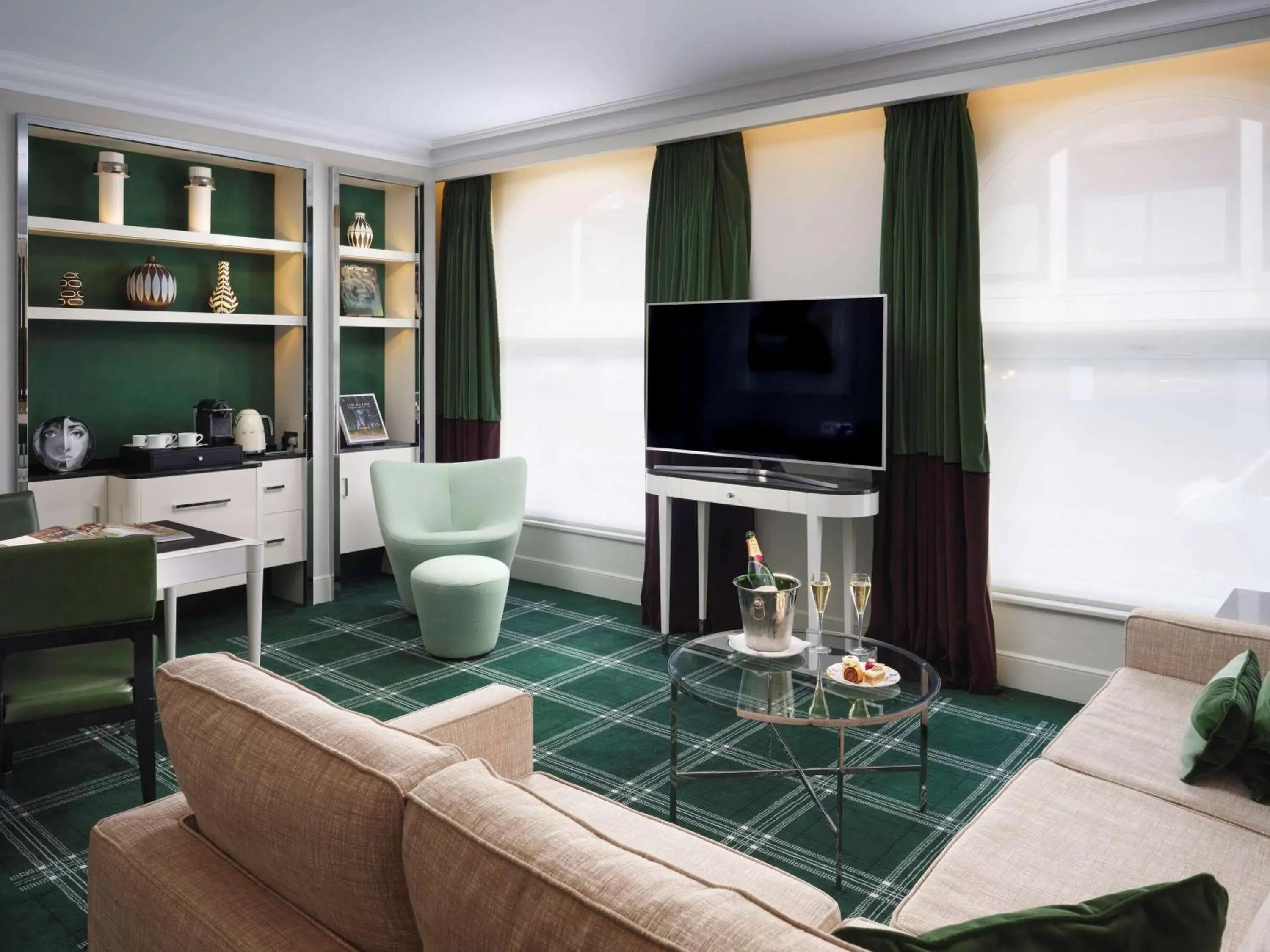 Deluxe King Suite with Separate Living Room with Sofa Bed in Sofitel London St James Deluxe King Suite with Separate Living Room with Sofa Bed in Sofitel London St James