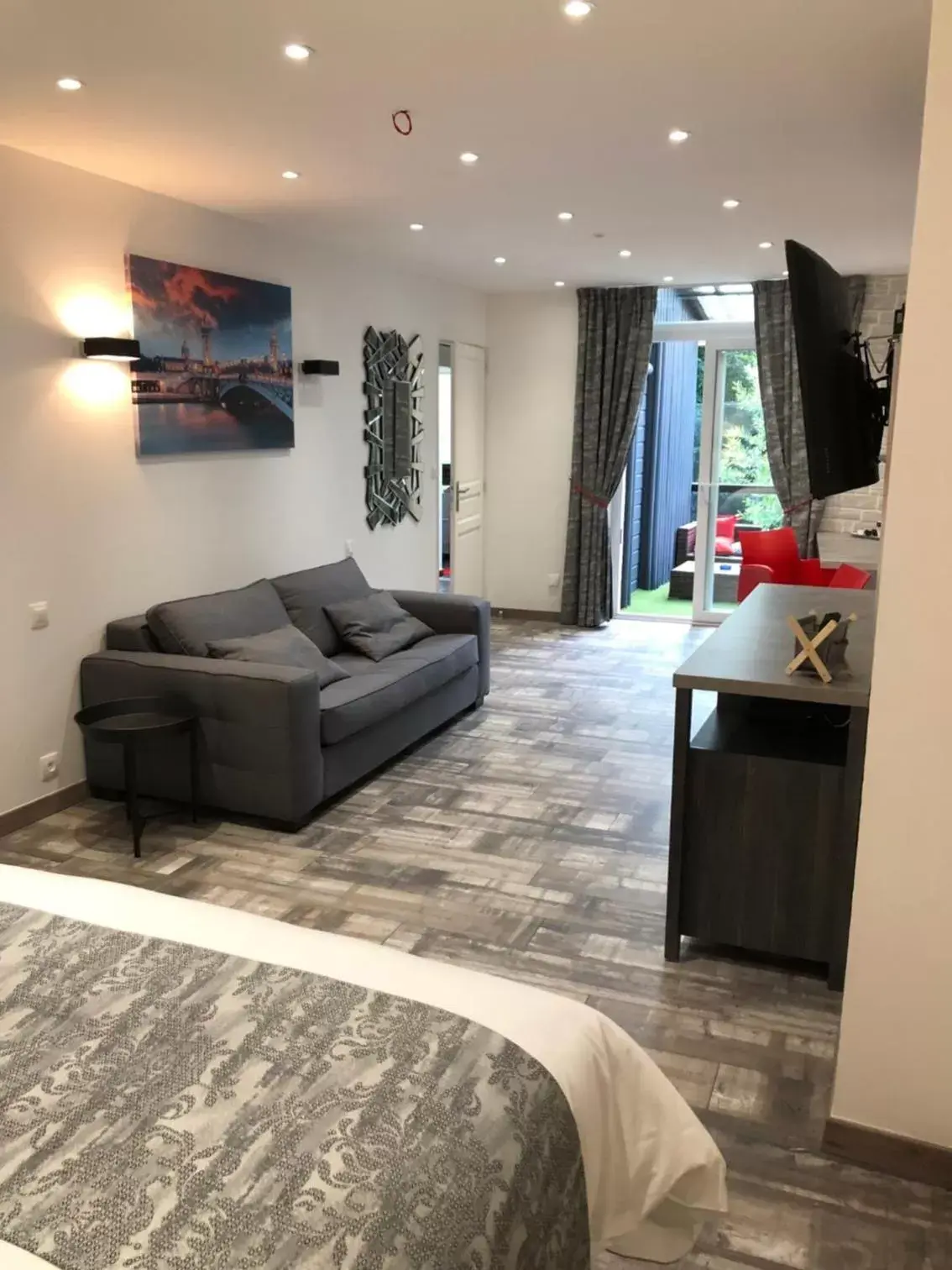 Suite with Garden View in Le Beverl'inn Suite with Garden View in Le Beverl'inn