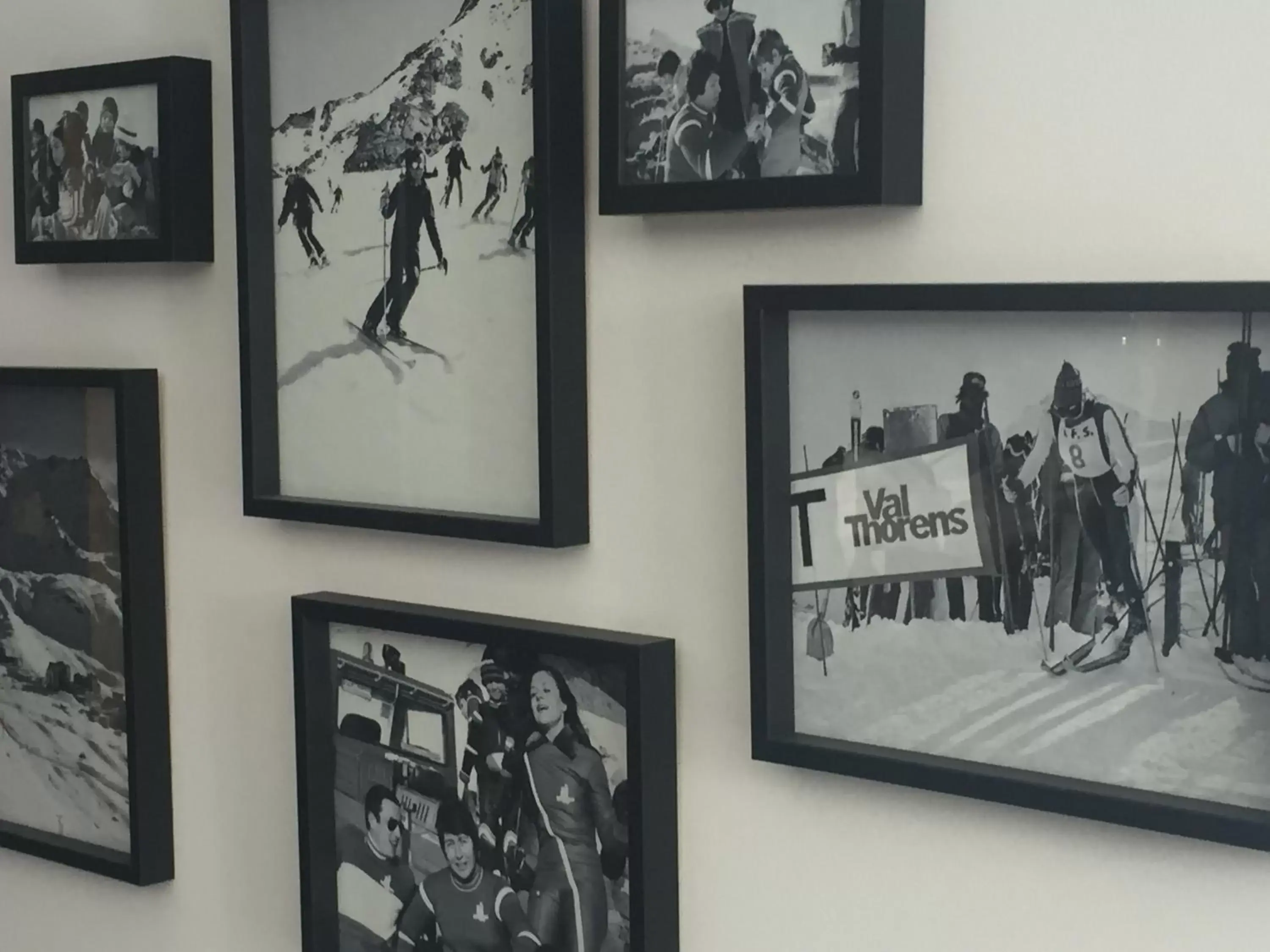 Triple Room with Mountain View in Fahrenheit Seven Val Thorens Triple Room with Mountain View in Fahrenheit Seven Val Thorens